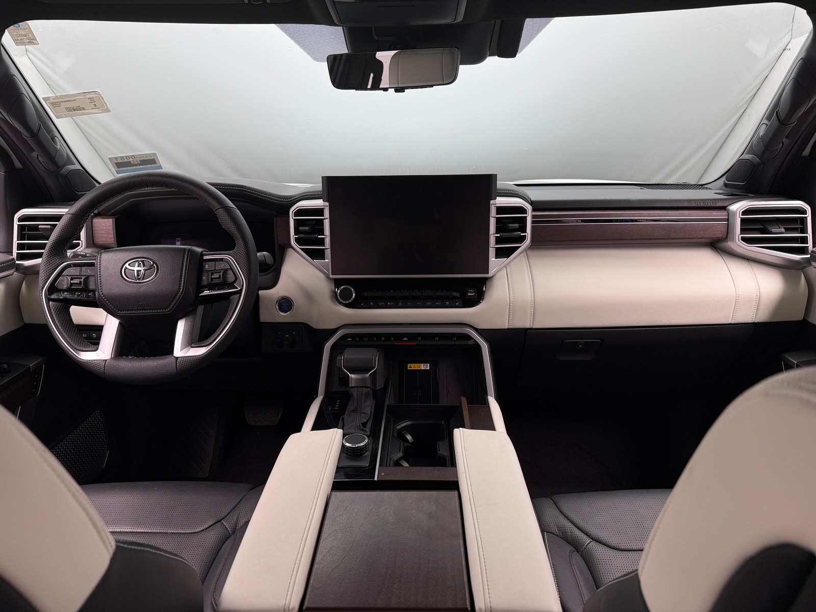 Thumbnail: 2024 Toyota Sequoia - 2