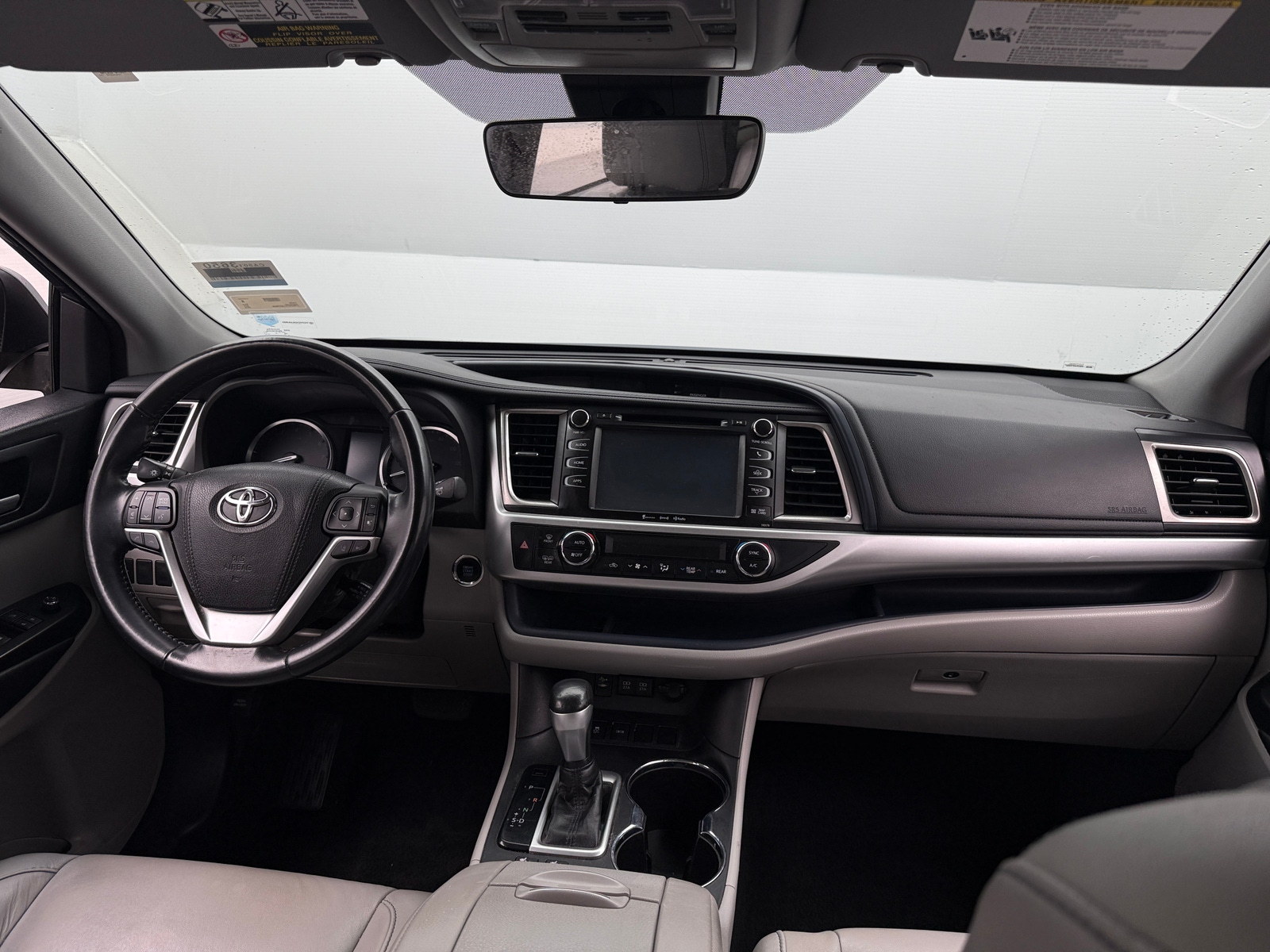 Thumbnail: 2018 Toyota Highlander - 2