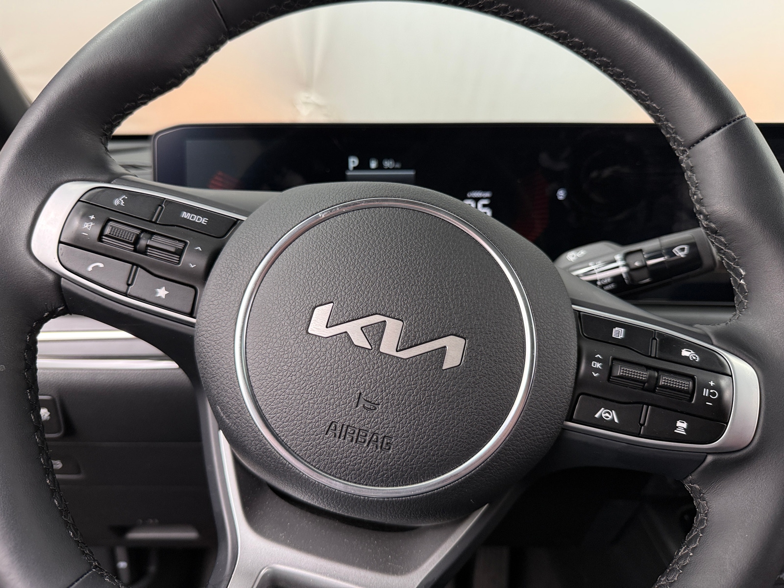 Thumbnail: 2026 Kia K5 - 4