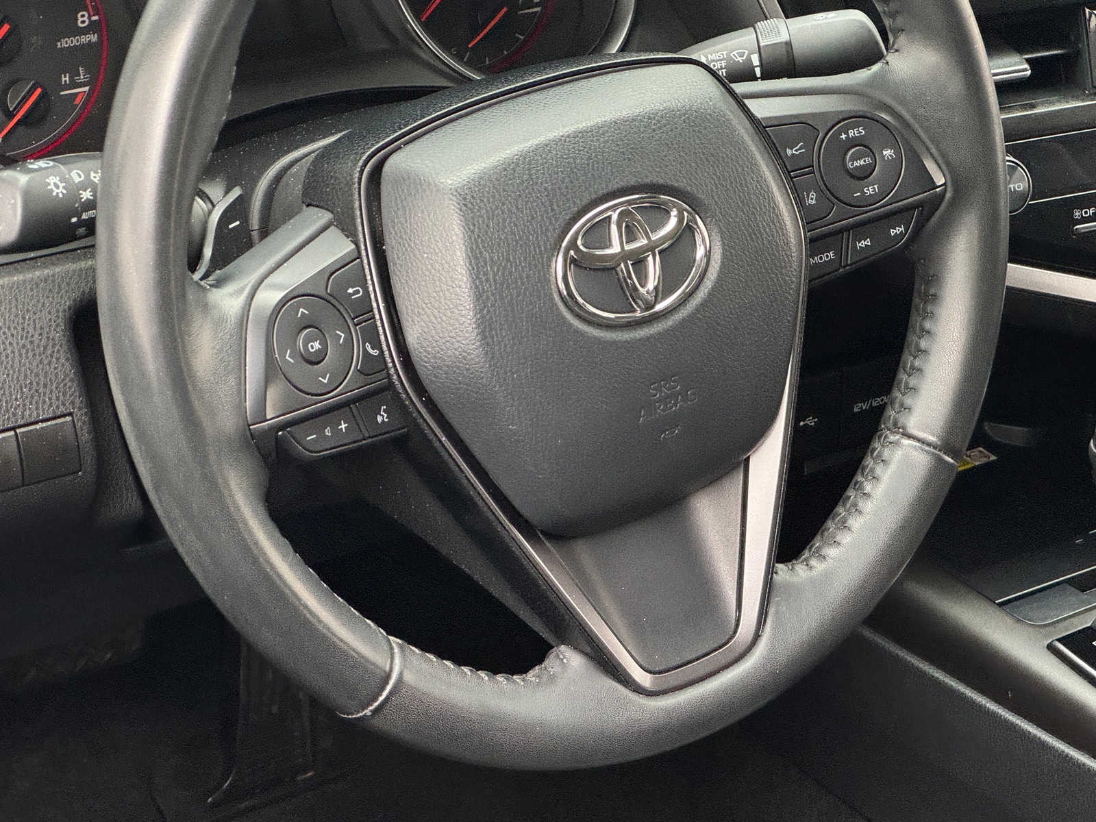 Thumbnail: 2023 Toyota Camry - 4