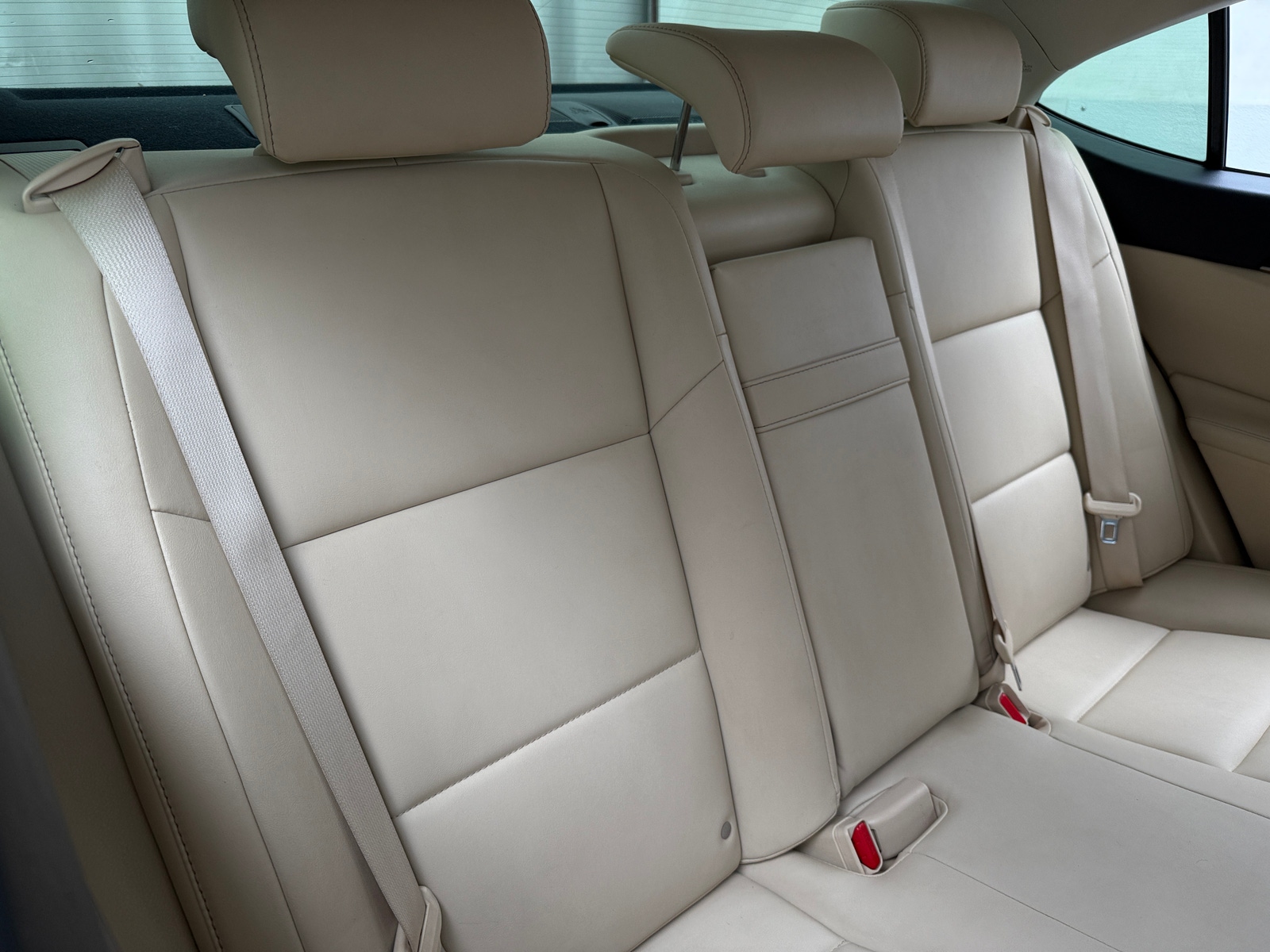 Thumbnail: 2013 Lexus ES - 5