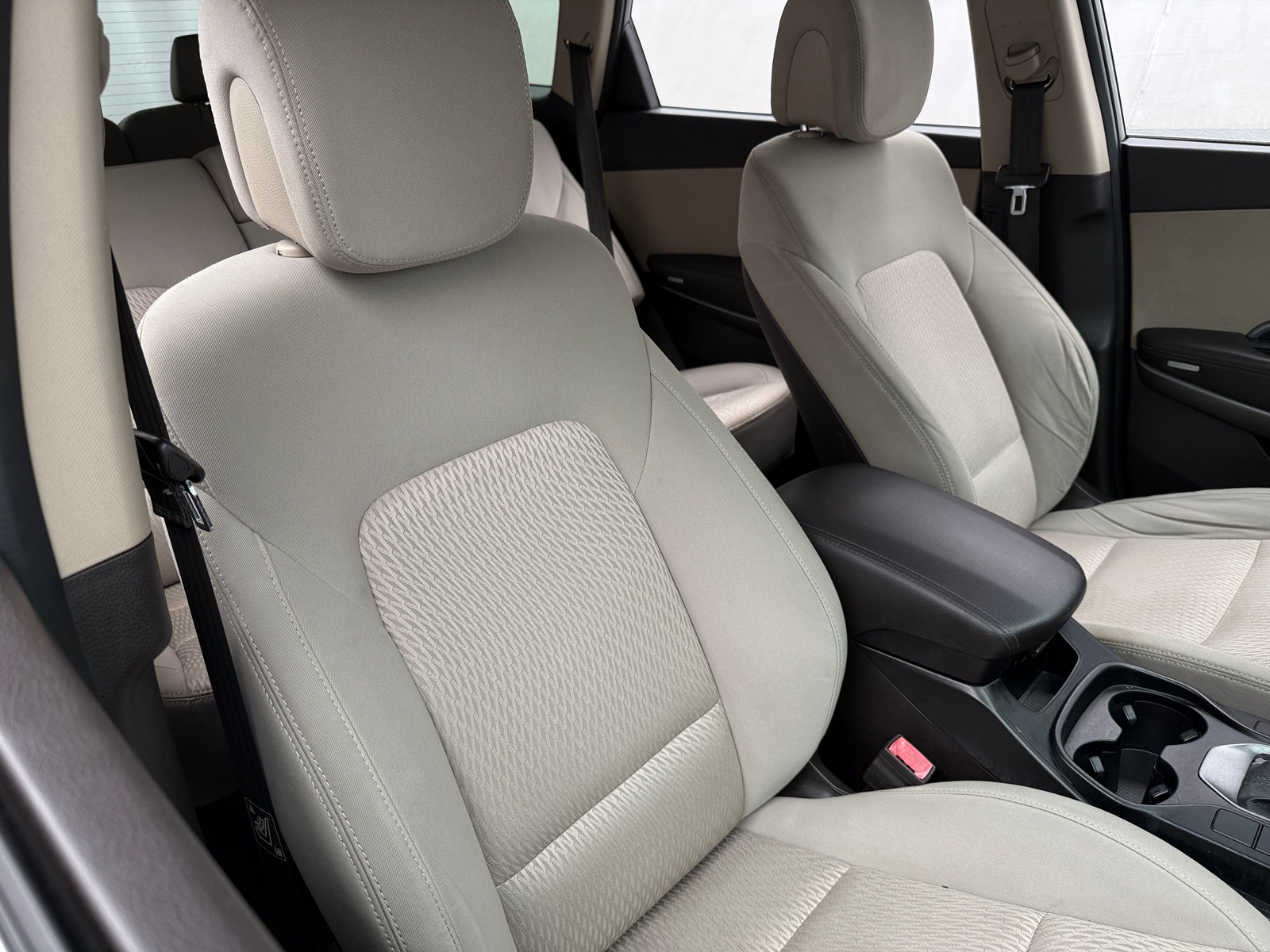 Thumbnail: 2014 Hyundai Santa Fe - 2