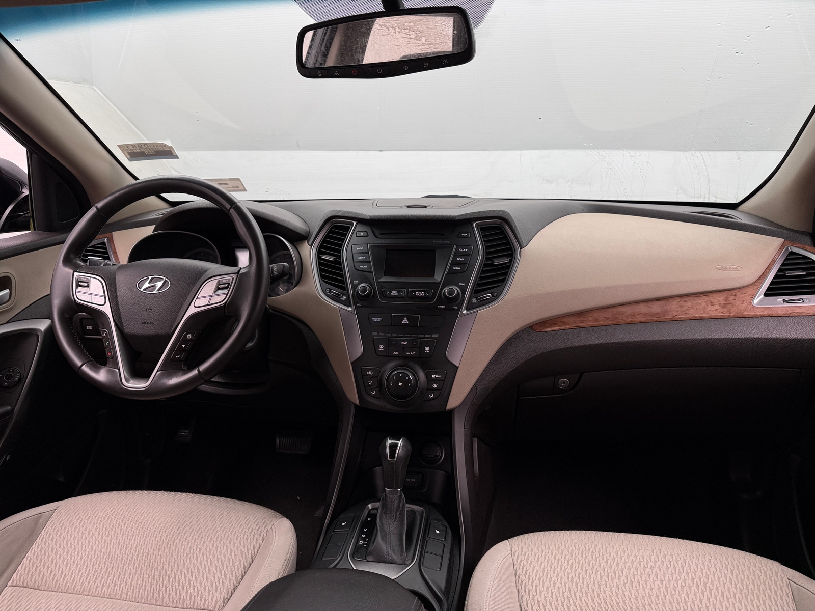 Thumbnail: 2014 Hyundai Santa Fe - 3