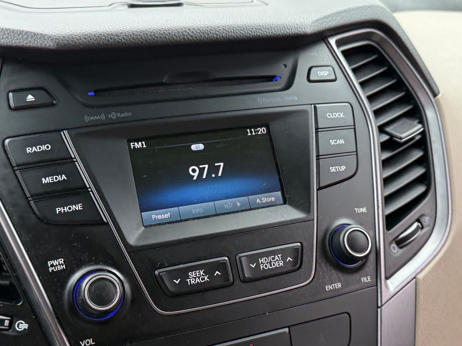 Thumbnail: 2014 Hyundai Santa Fe - 4
