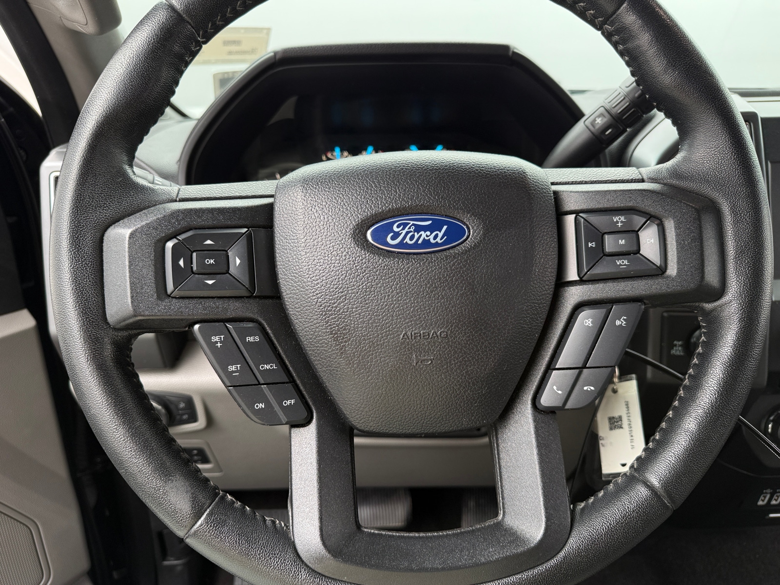Thumbnail: 2018 Ford Econoline - 5