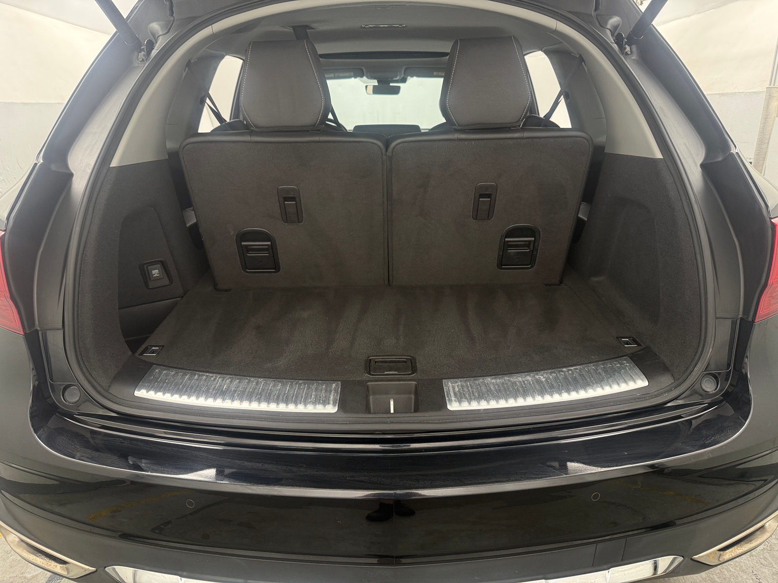 Thumbnail: 2020 Acura MDX - 6
