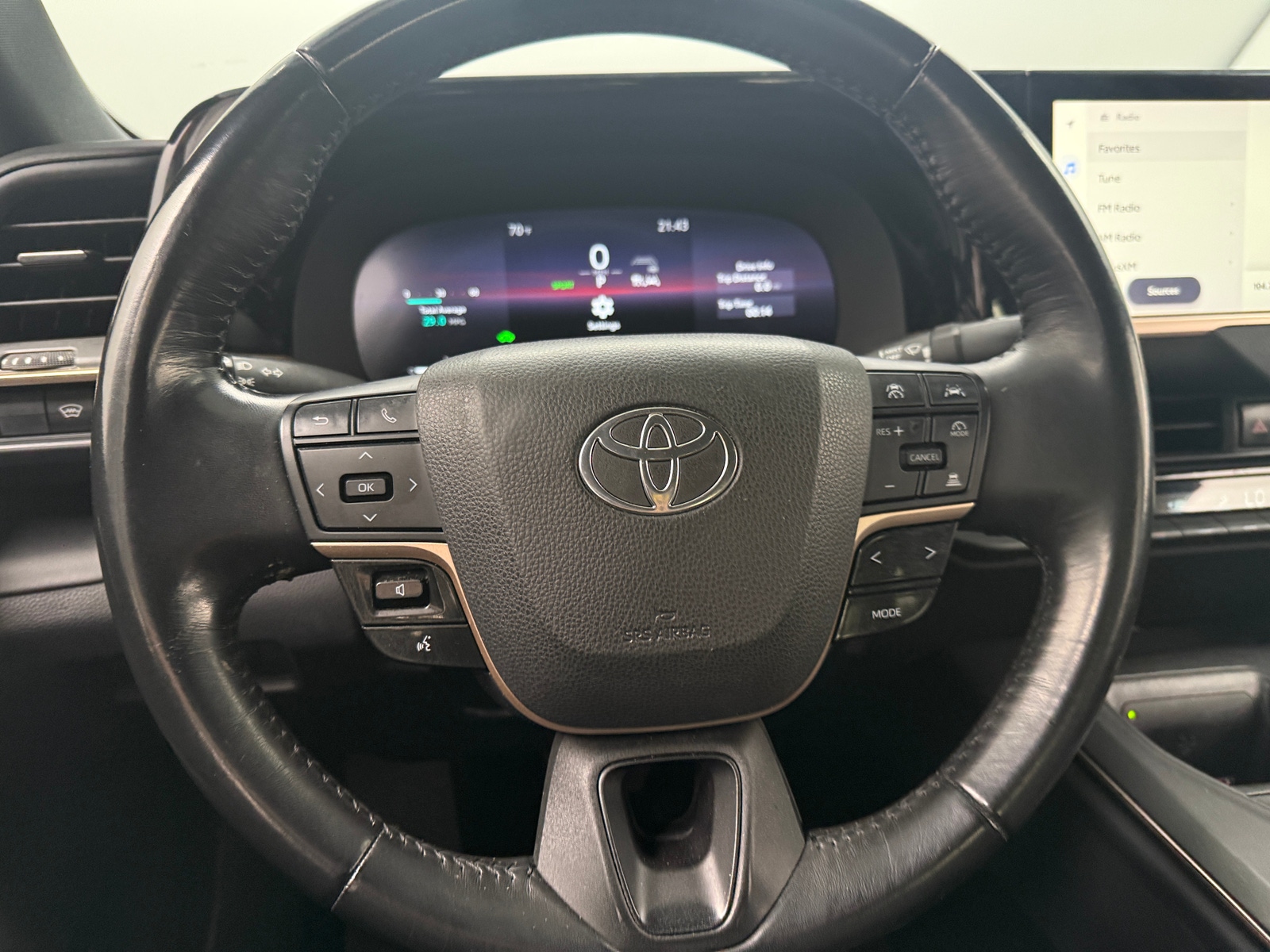 Thumbnail: 2023 Toyota Crown - 5