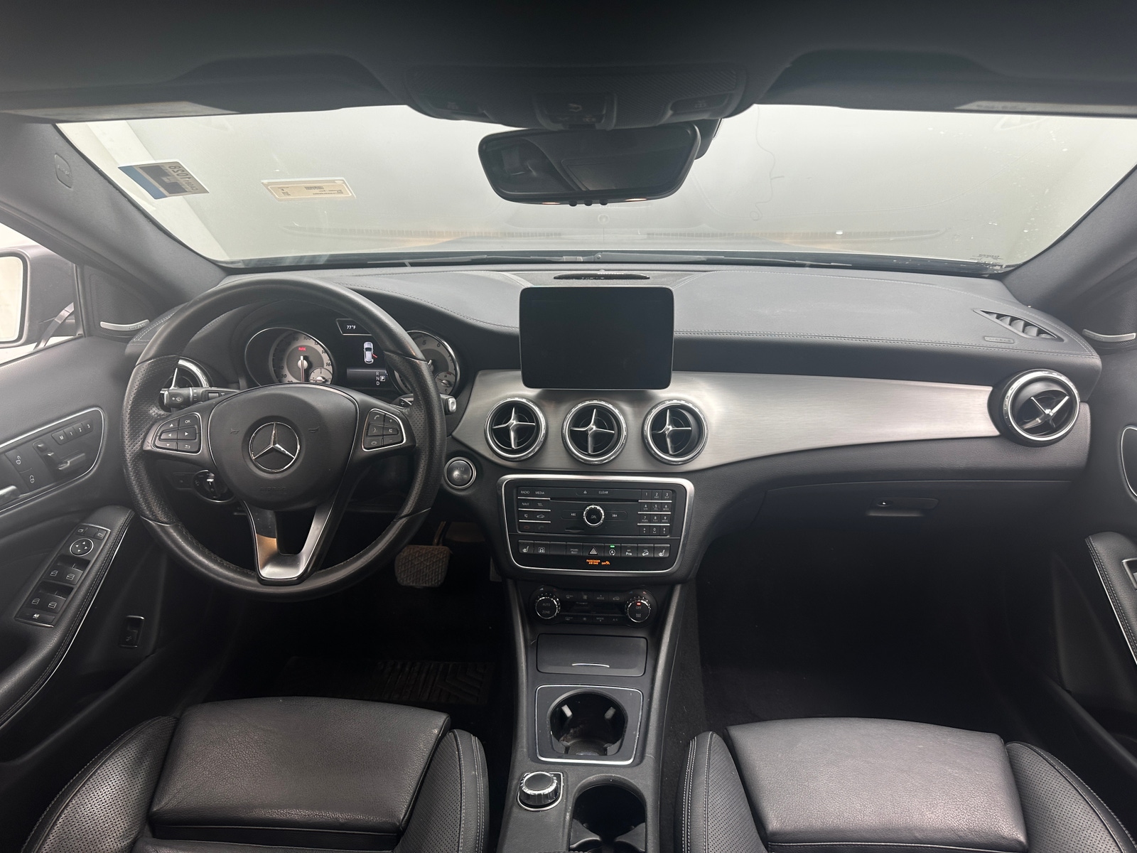 Thumbnail: 2017 Mercedes-Benz GLA - 2