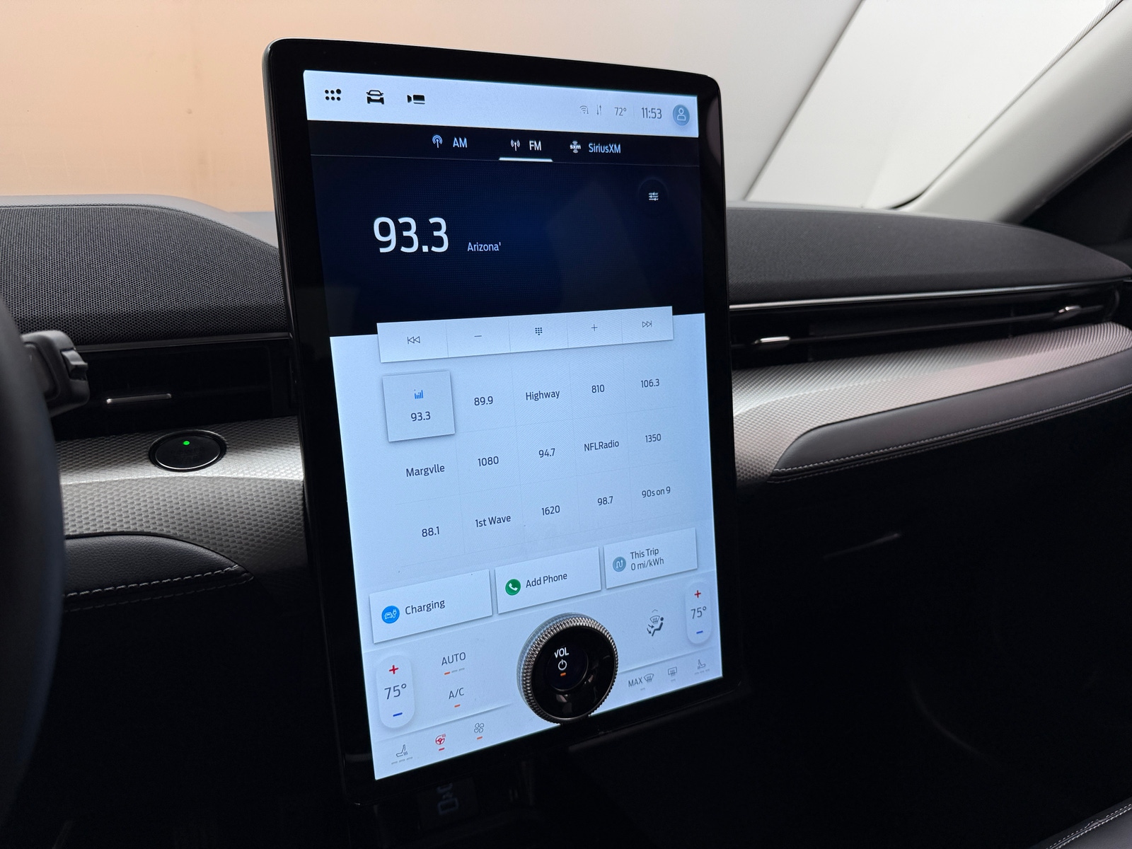 Thumbnail: 2022 Ford Mustang Mach-E - 3