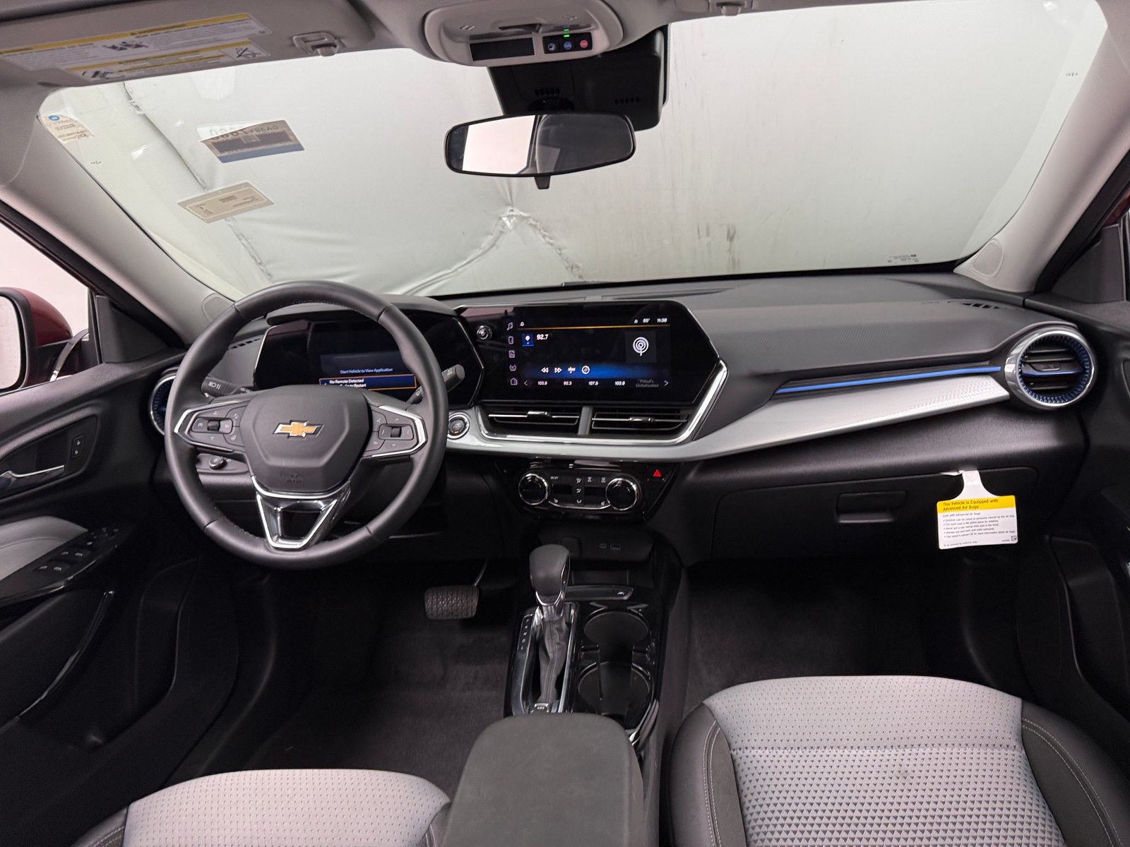 Thumbnail: 2025 Chevrolet Trax - 3
