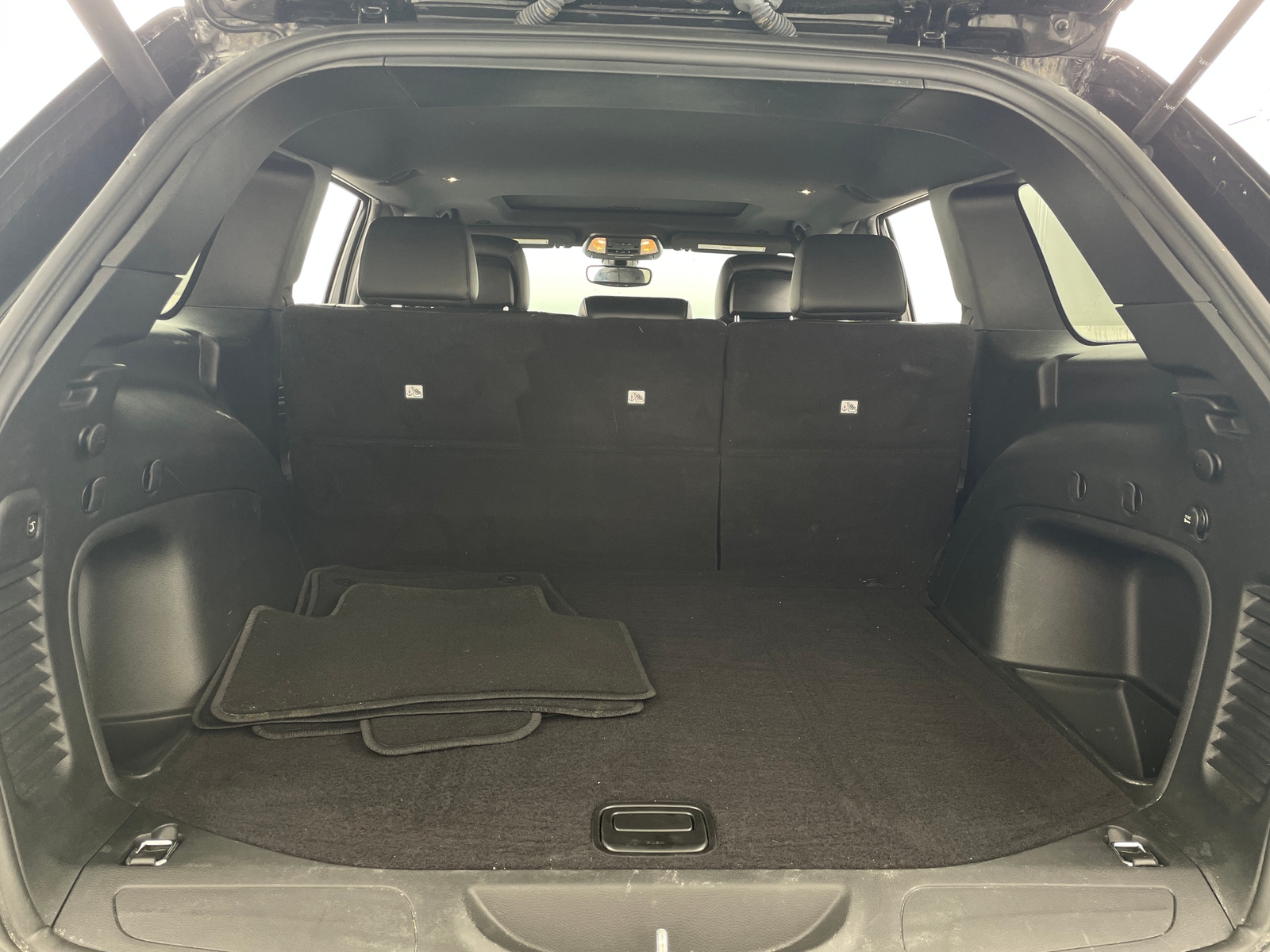 Thumbnail: 2021 Jeep Grand Cherokee - 6