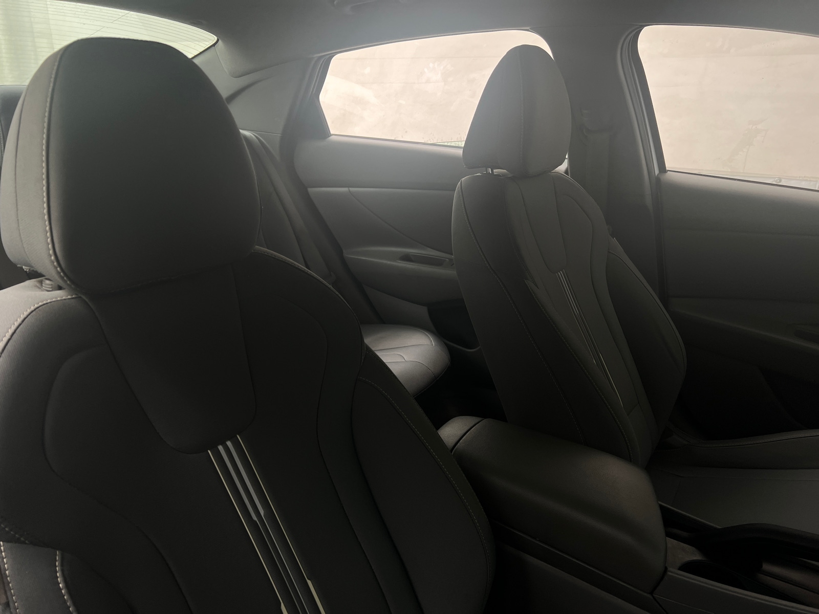 Thumbnail: 2023 Hyundai Elantra - 2
