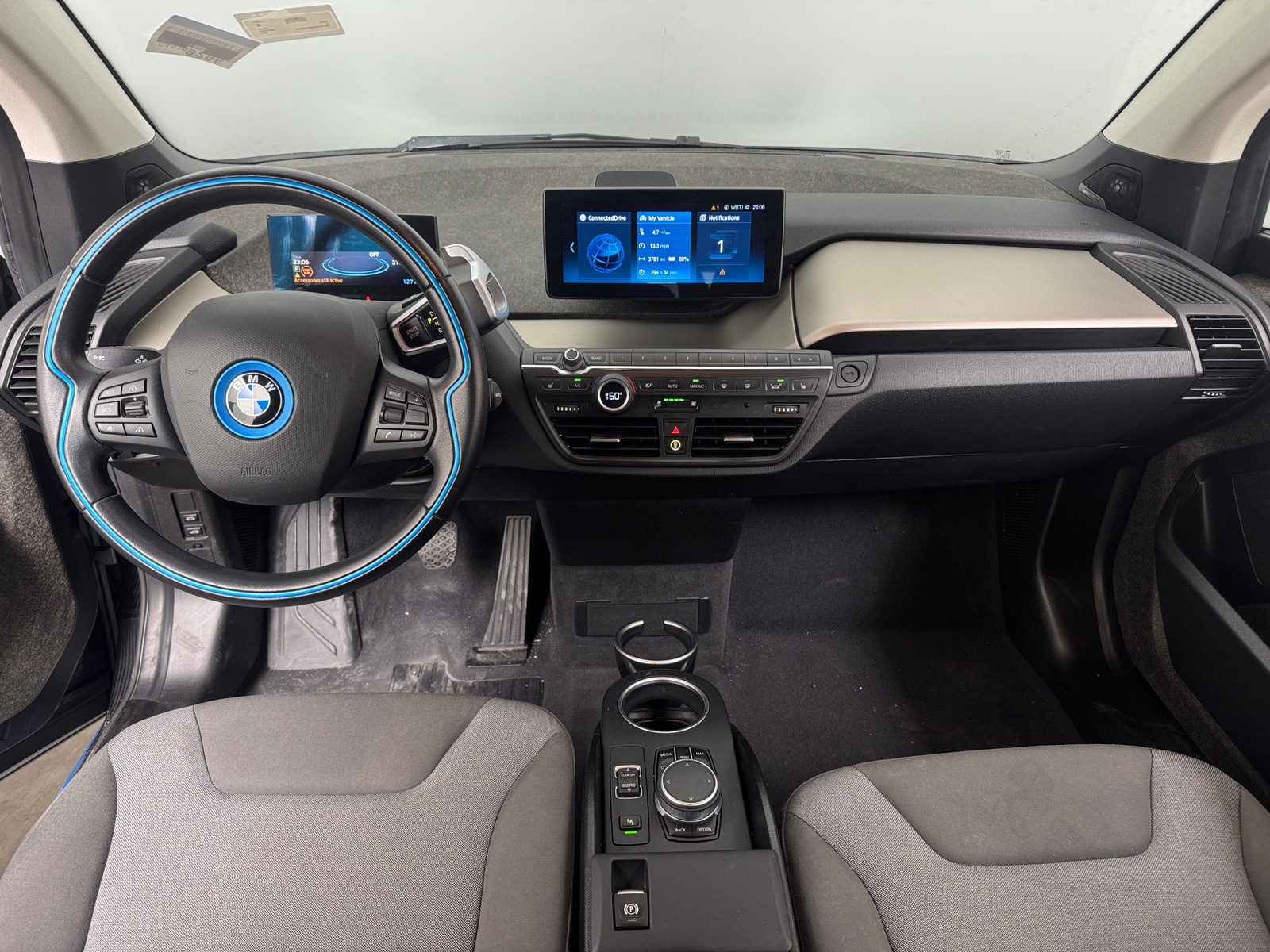 Thumbnail: 2021 BMW i3 - 3