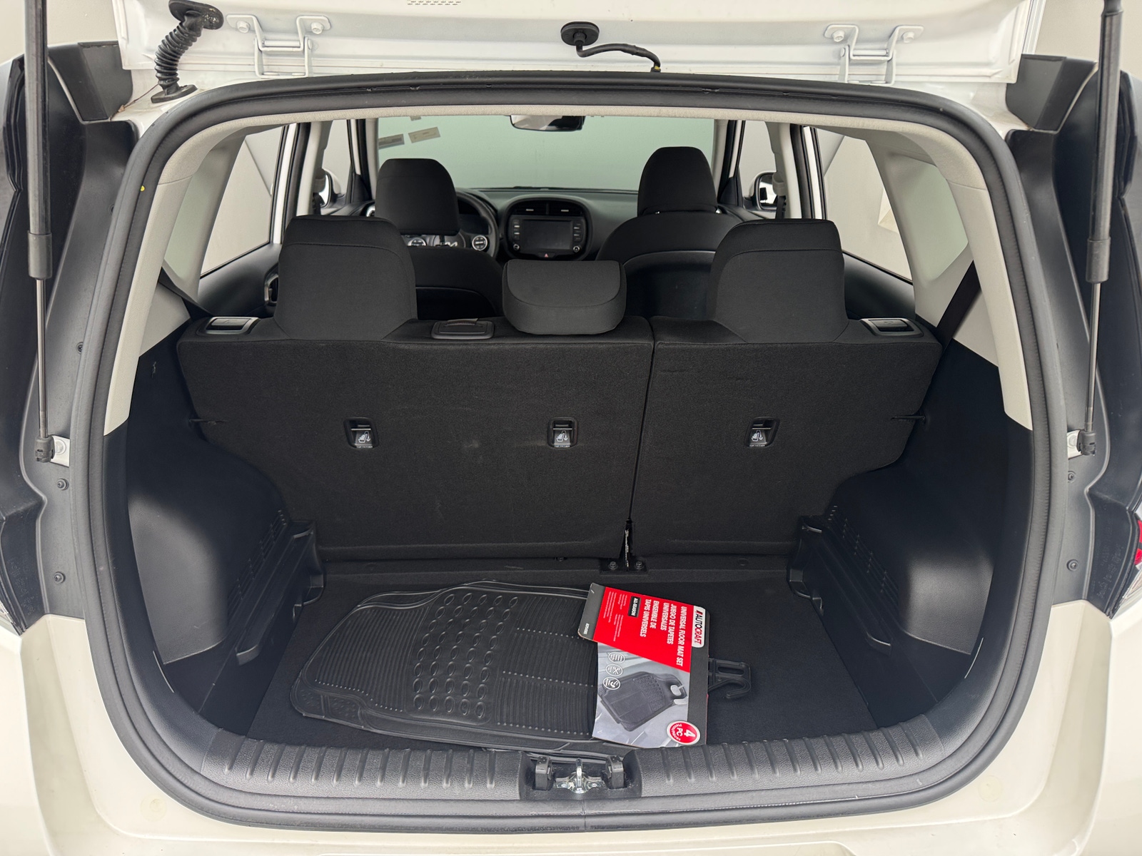 Thumbnail: 2025 Kia Soul - 7