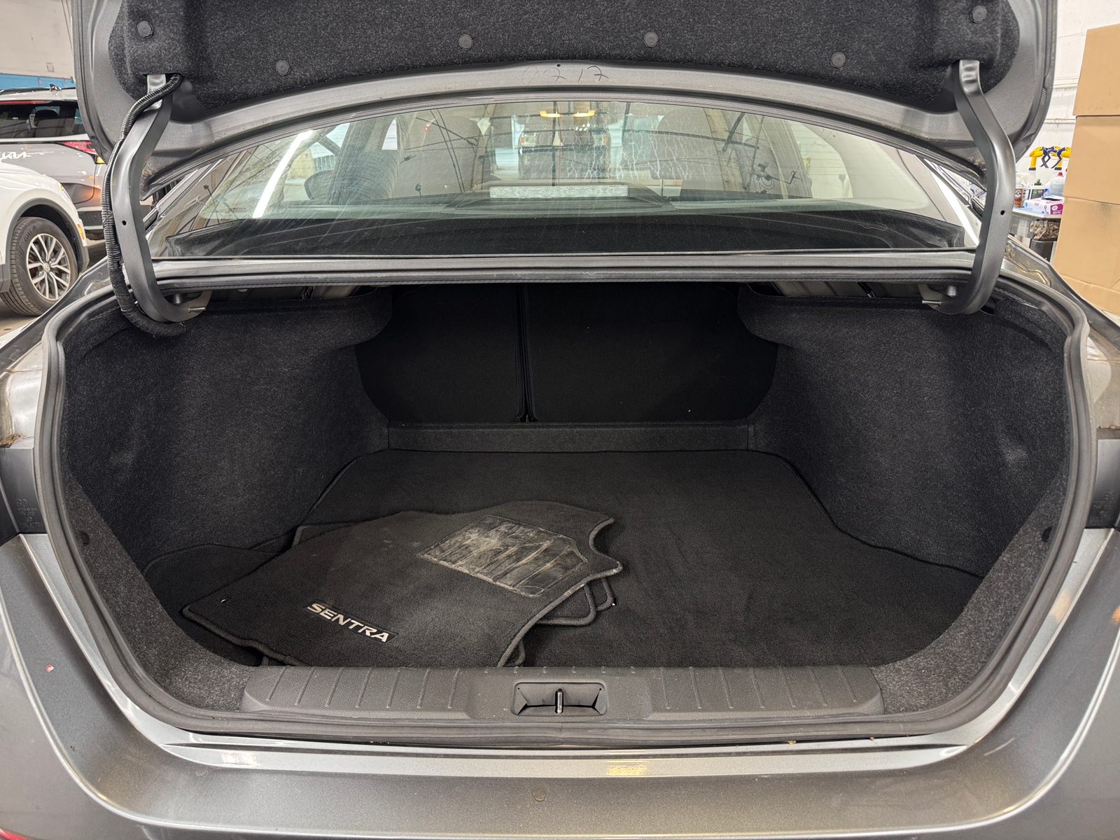 Thumbnail: 2020 Nissan Sentra - 7