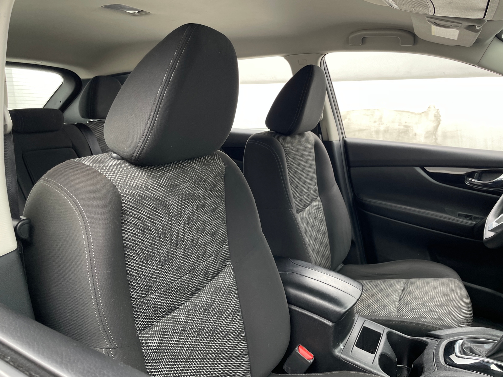 Thumbnail: 2018 Nissan Rogue Sport - 2