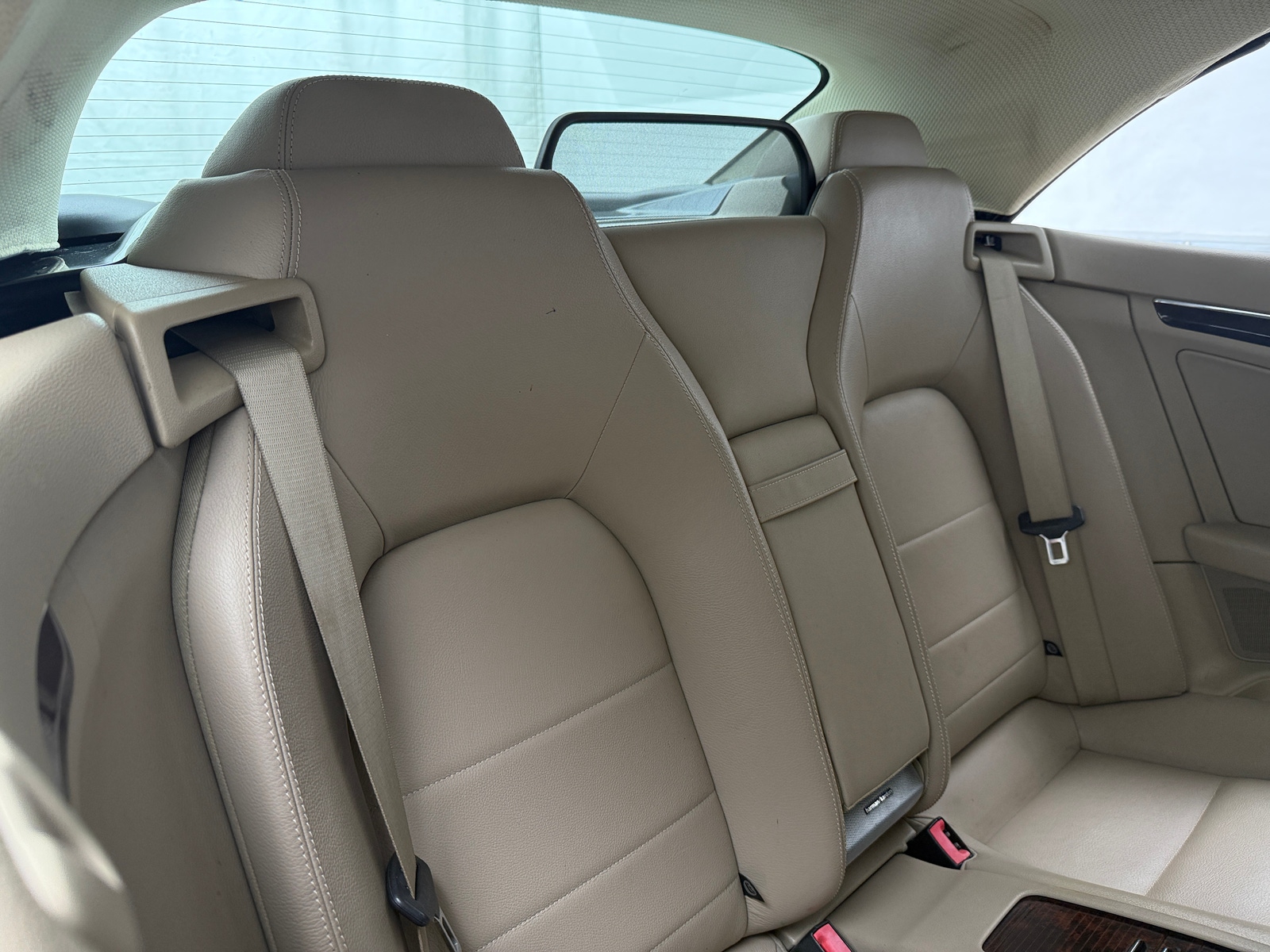 Thumbnail: 2013 Mercedes-Benz E-Class - 6