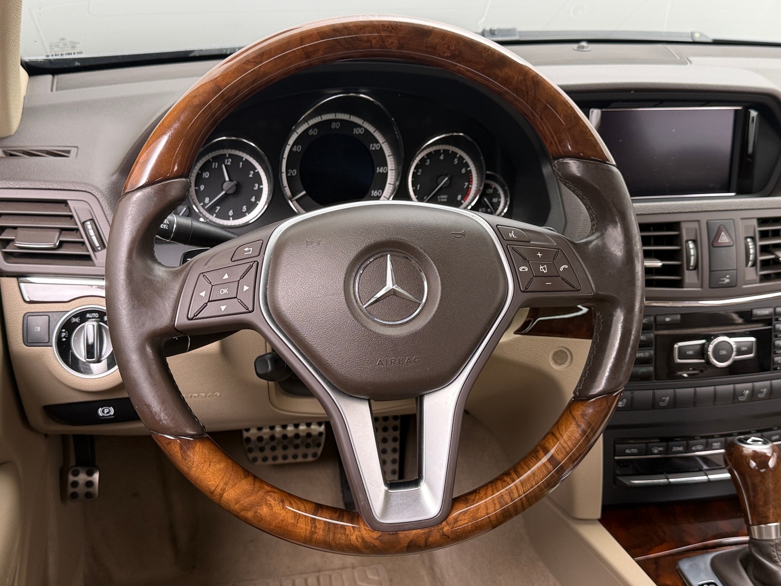 Thumbnail: 2013 Mercedes-Benz E-Class - 5