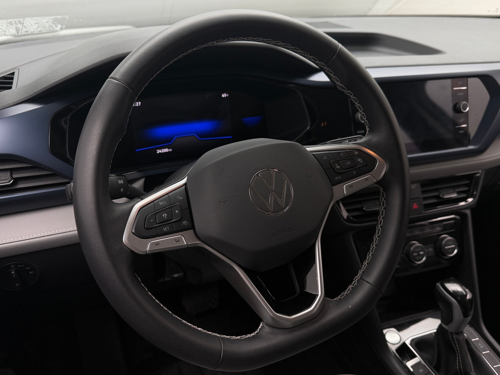 Thumbnail: 2024 Volkswagen Taos - 4