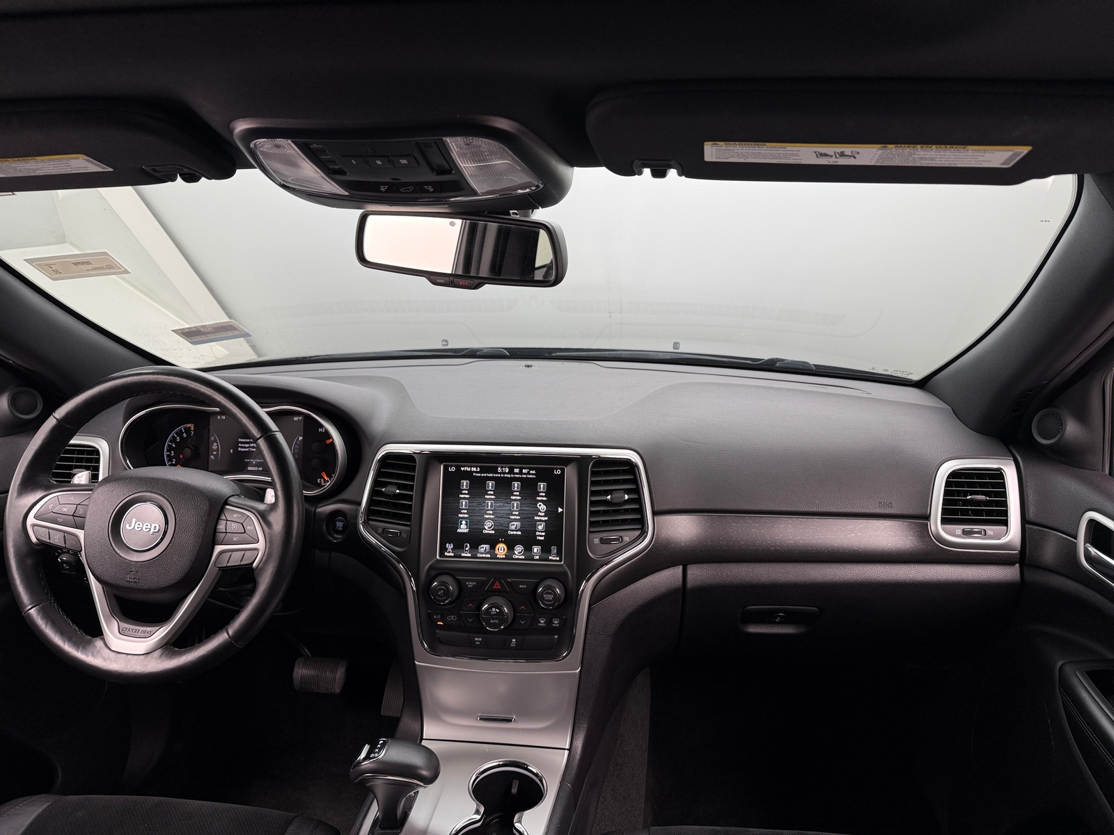 Thumbnail: 2015 Jeep Grand Cherokee - 3