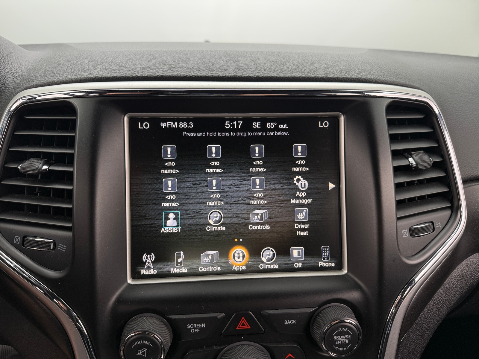 Thumbnail: 2015 Jeep Grand Cherokee - 4