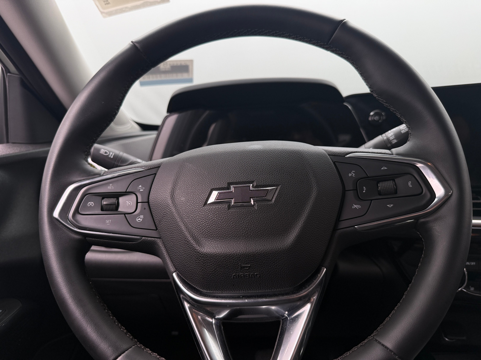 Thumbnail: 2024 Chevrolet Trax - 5