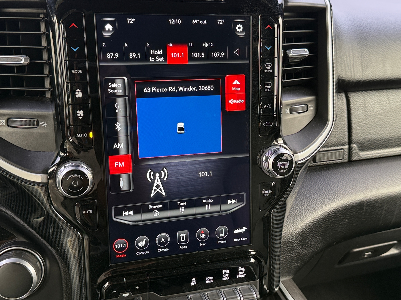 Thumbnail: 2020 RAM 1500 - 4