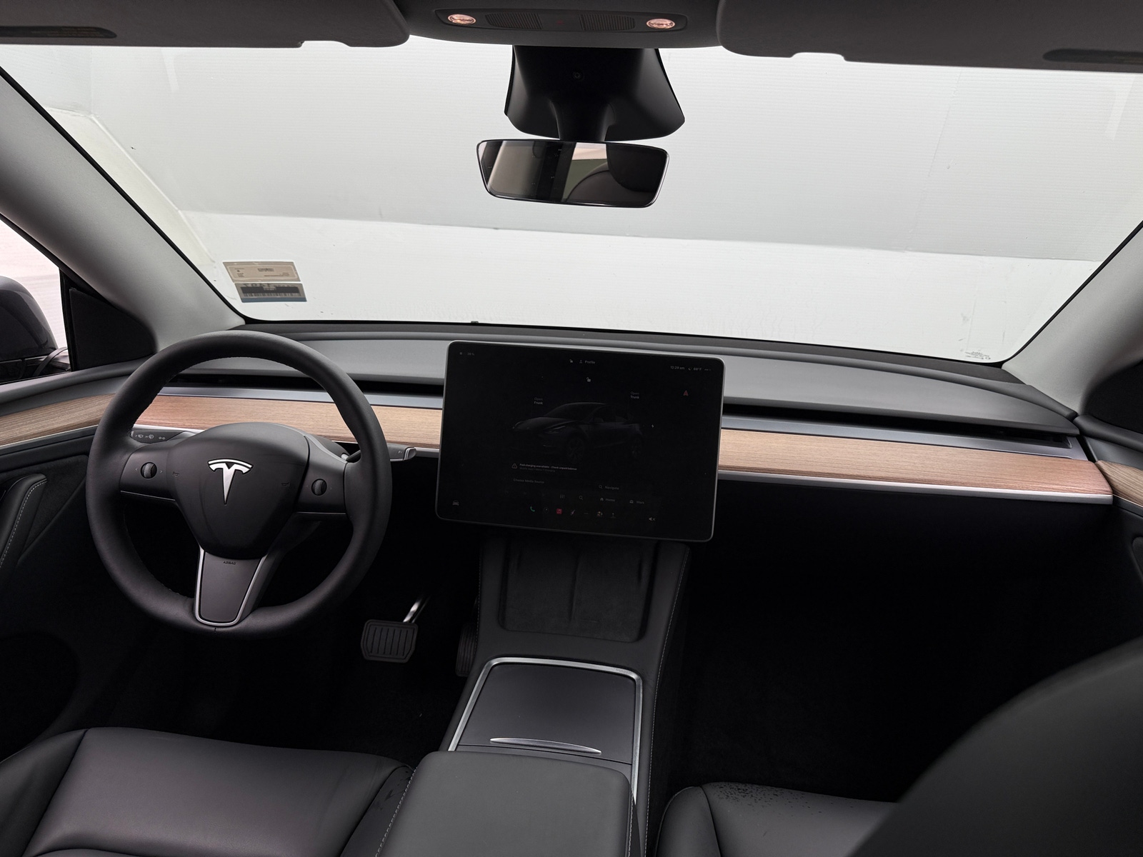Thumbnail: 2025 Tesla Model Y - 2