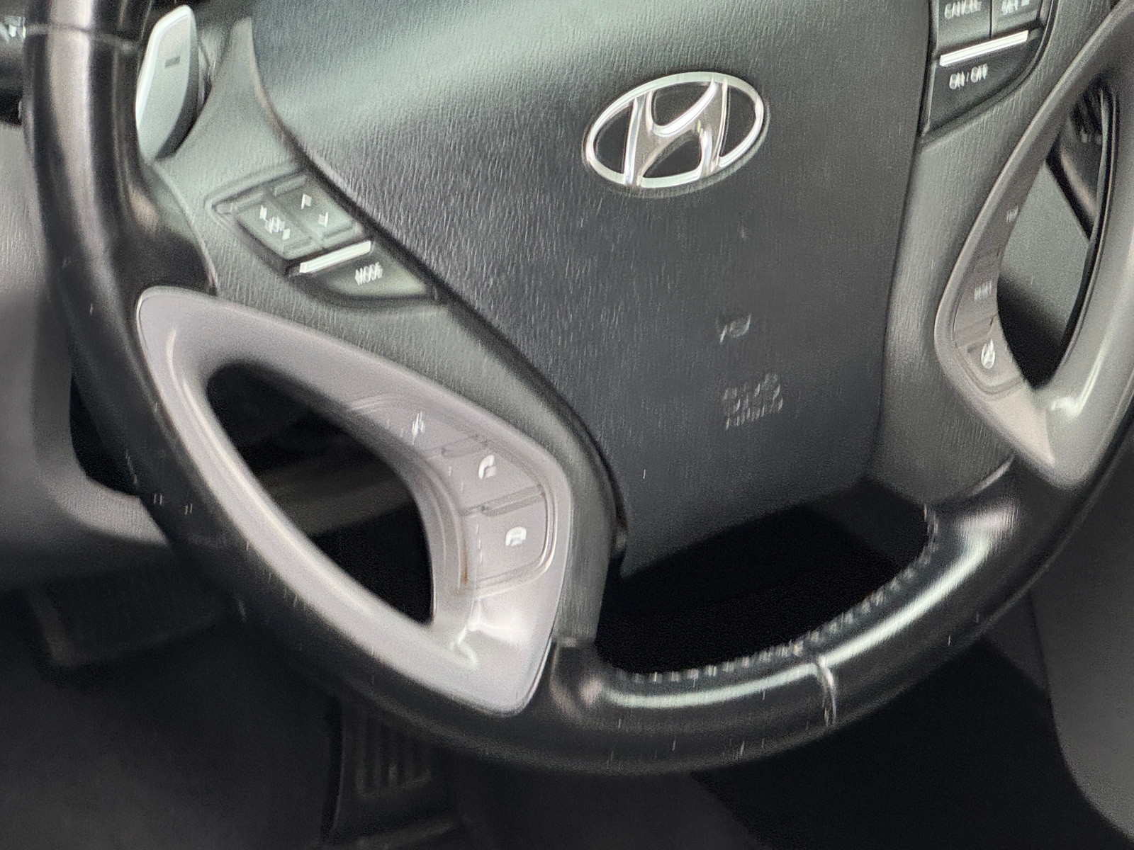 Thumbnail: 2014 Hyundai Sonata - 4
