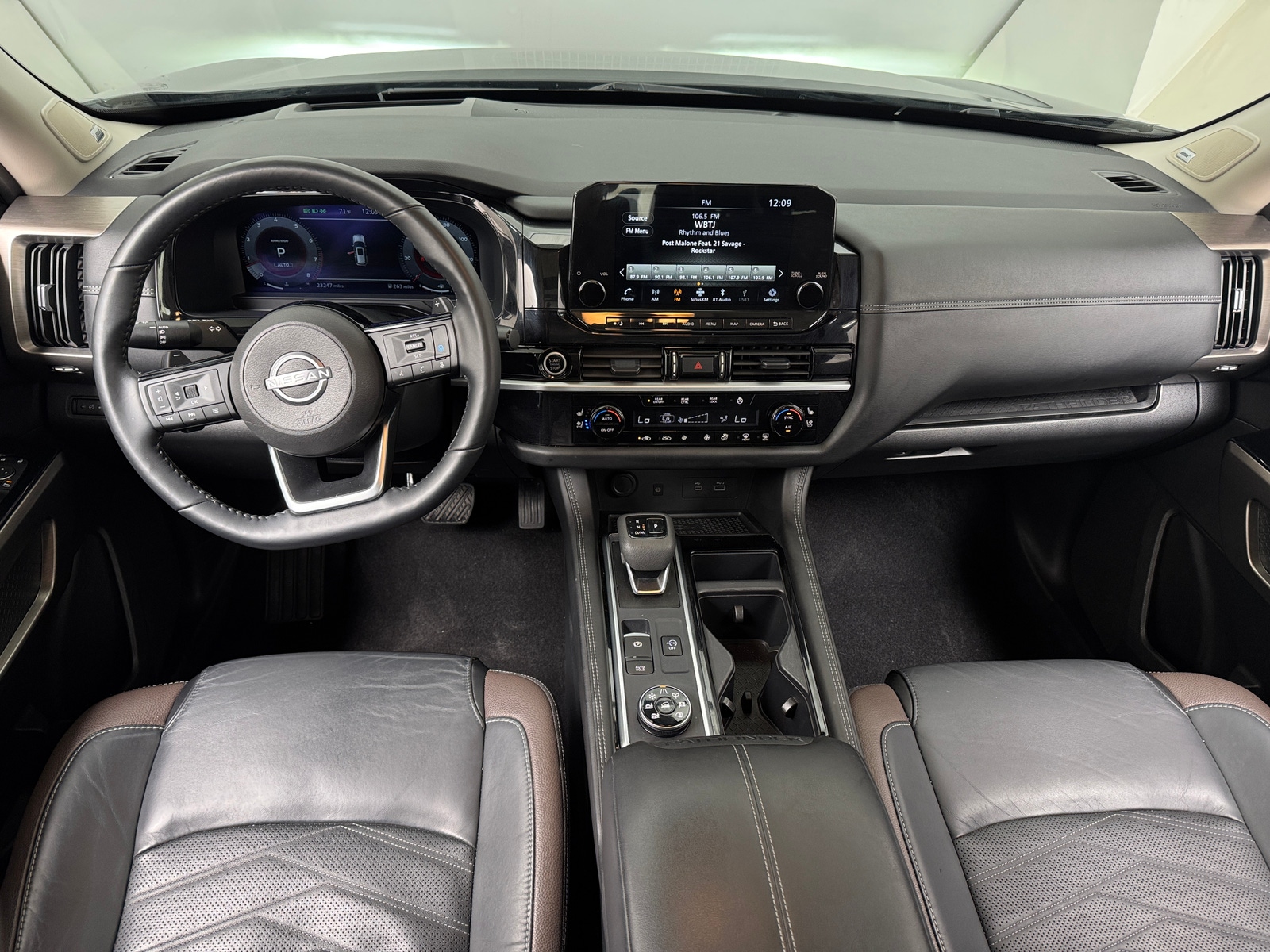 Thumbnail: 2024 Nissan Pathfinder - 2