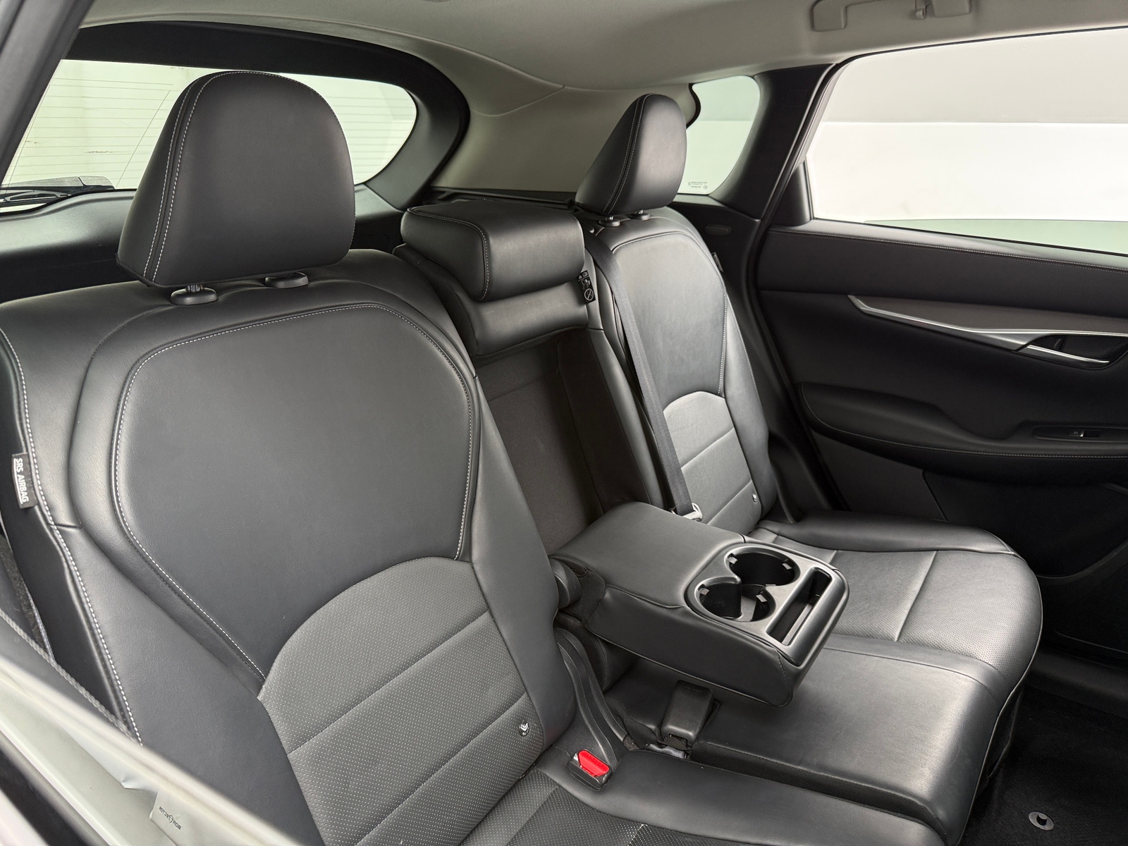 Thumbnail: 2022 INFINITI QX50 - 5