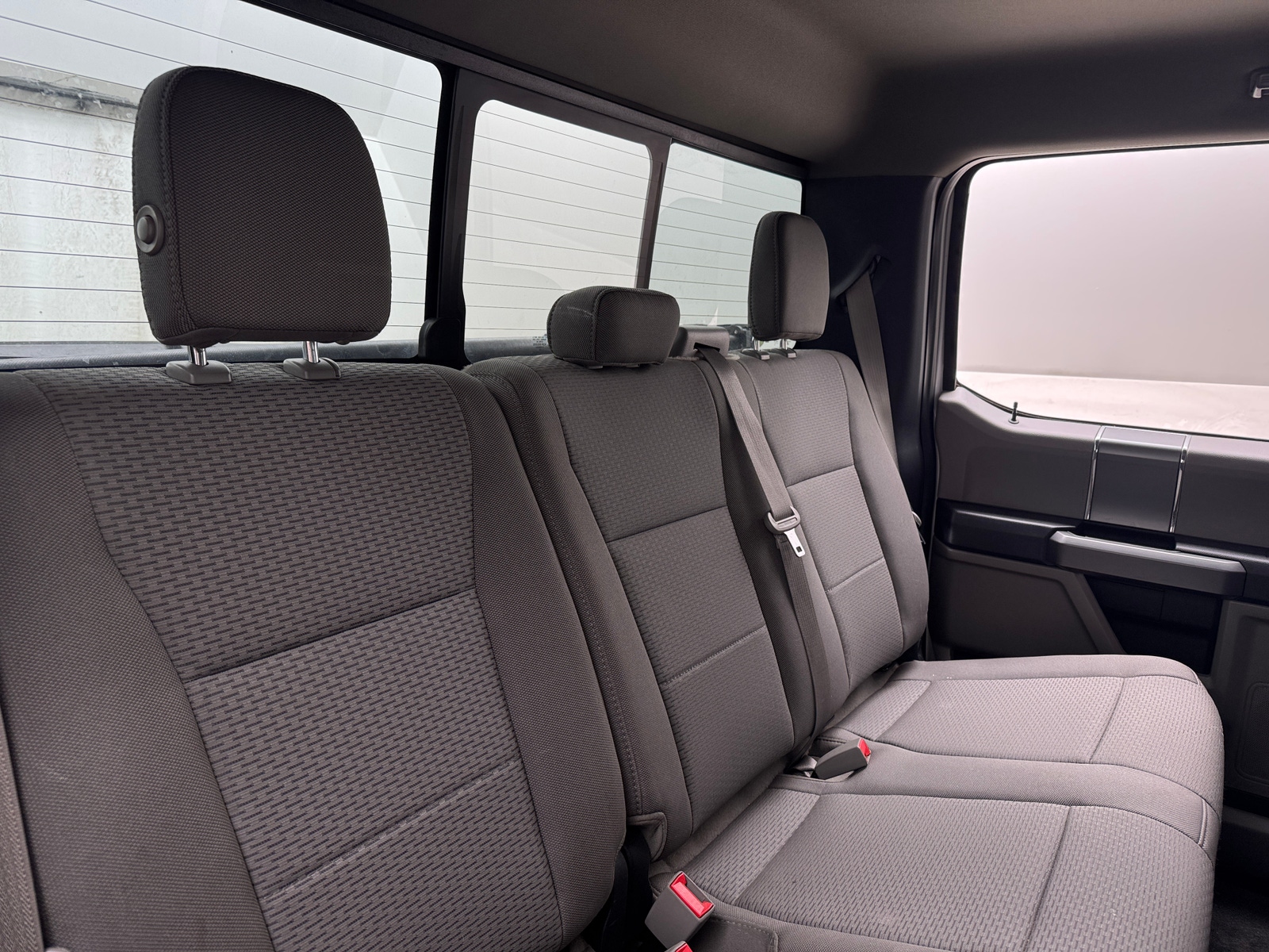 Thumbnail: 2019 Ford Econoline - 6