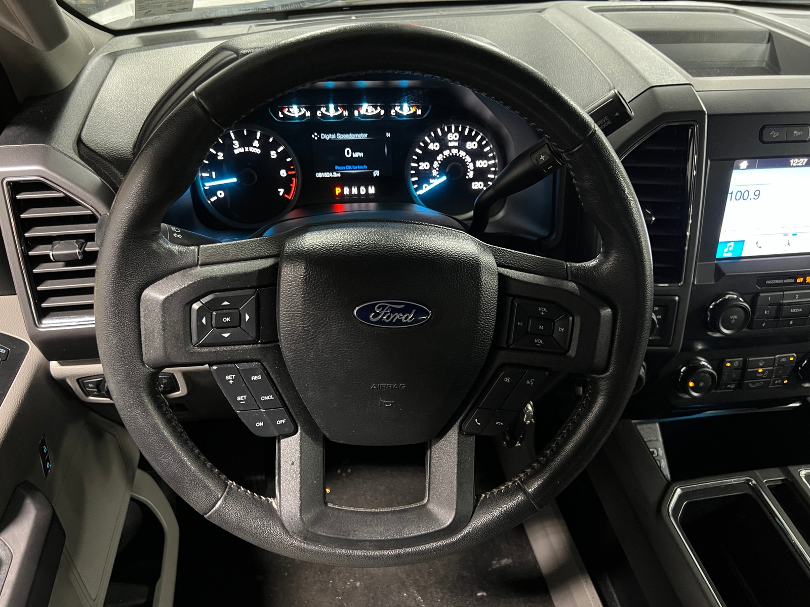 Thumbnail: 2019 Ford Econoline - 5