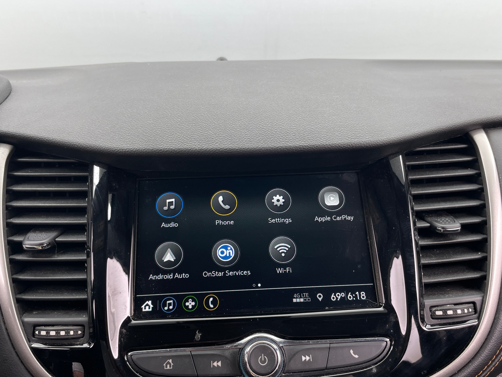 Thumbnail: 2019 Chevrolet Trax - 4