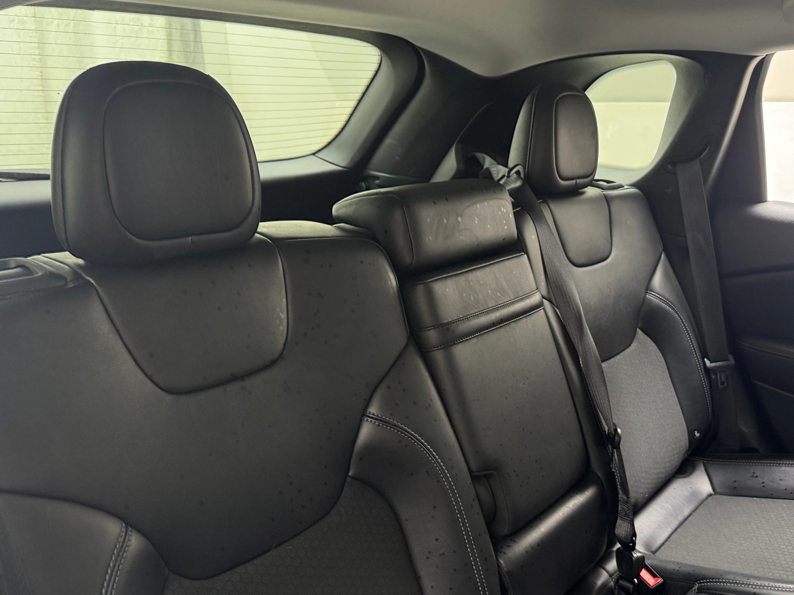 Thumbnail: 2019 Jeep Cherokee - 6