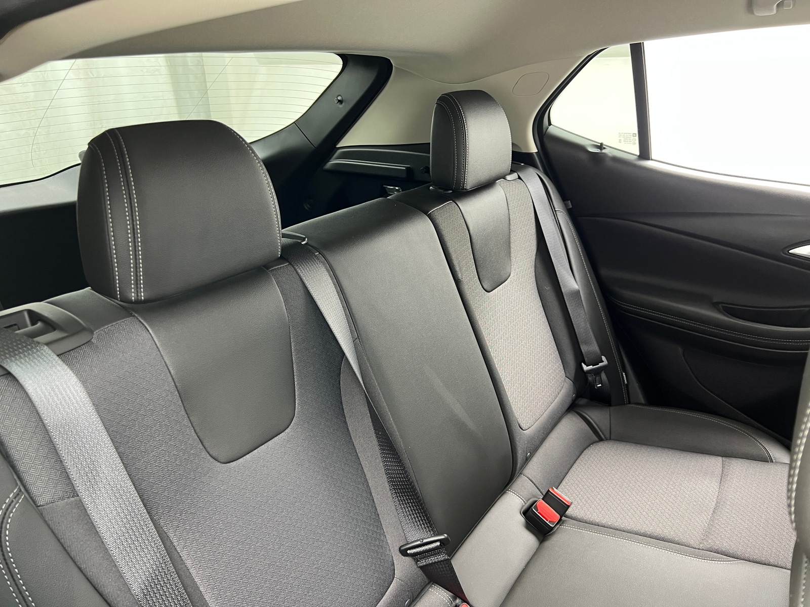 Thumbnail: 2025 Buick Encore GX - 5