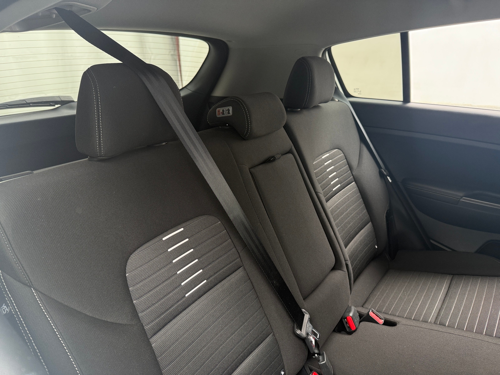 Thumbnail: 2017 Kia Sportage - 6