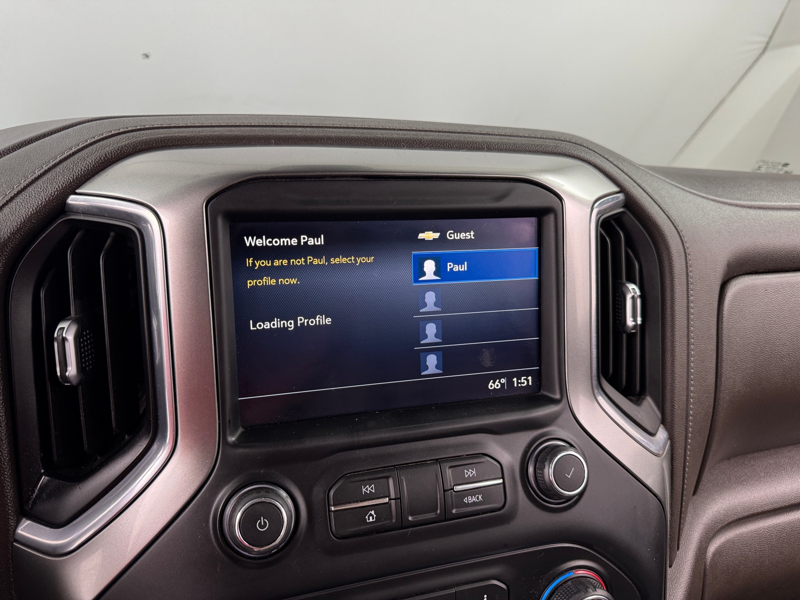 Thumbnail: 2021 Chevrolet Silverado 2500 - 3