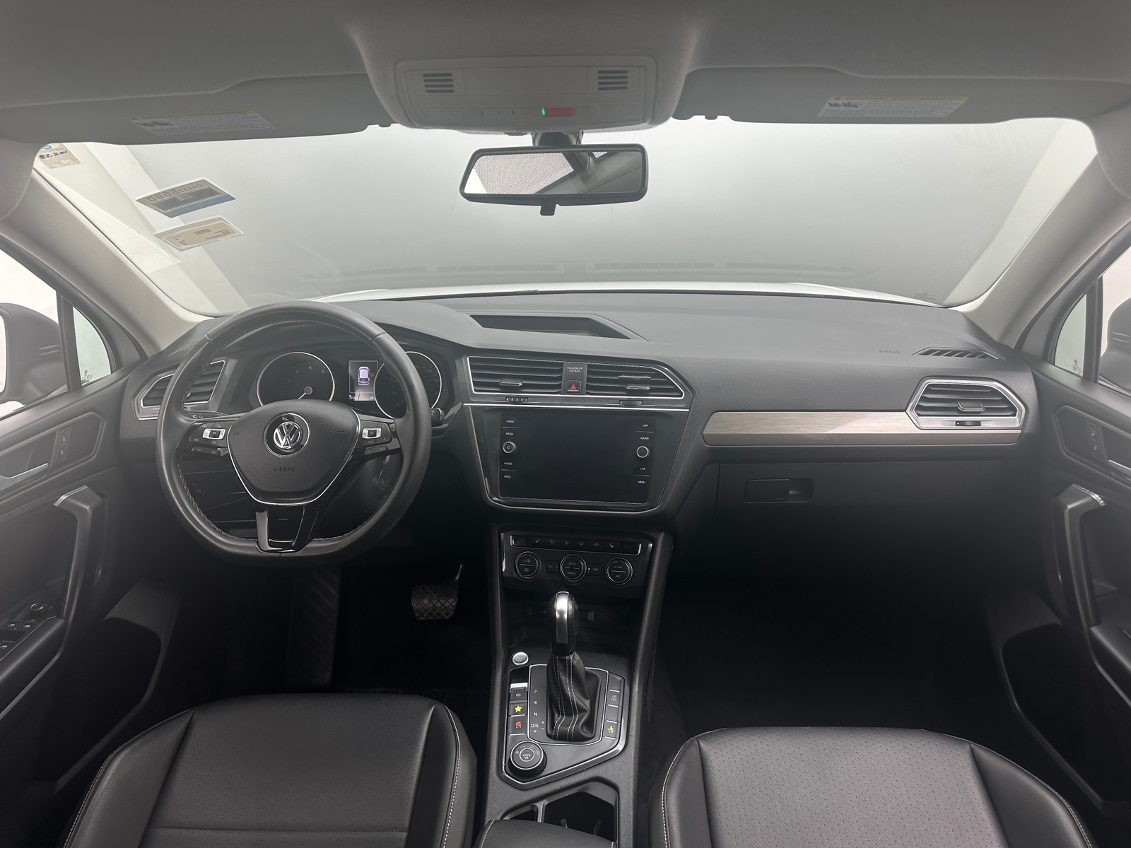 Thumbnail: 2021 Volkswagen Tiguan - 2