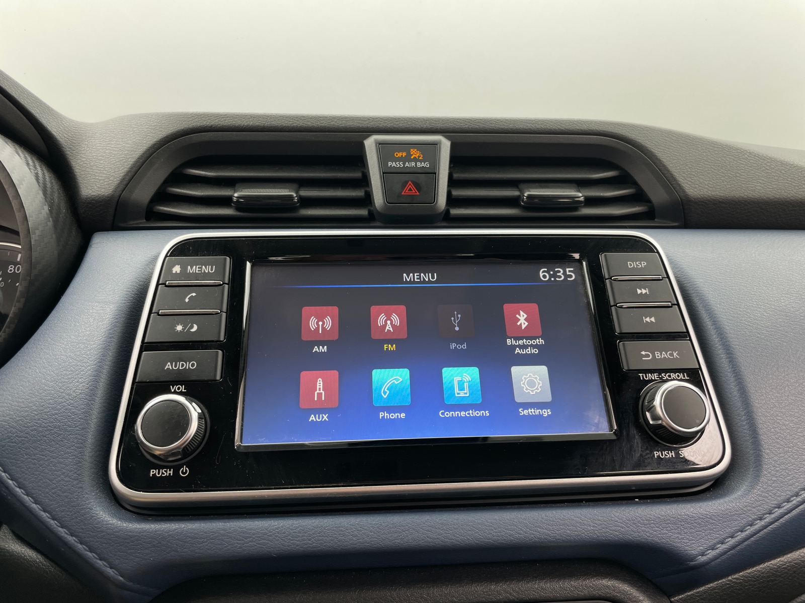 Thumbnail: 2025 Nissan Versa - 4