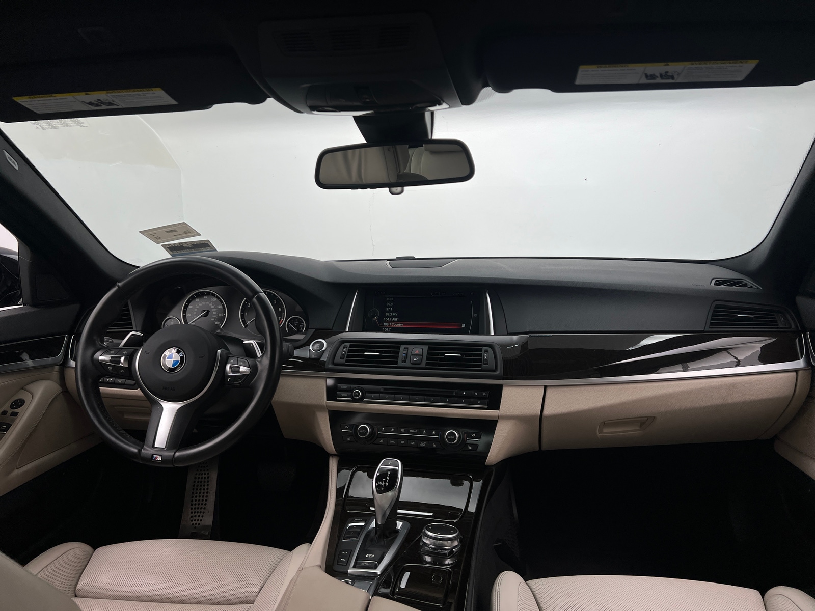 Thumbnail: 2015 BMW 5 Series - 2