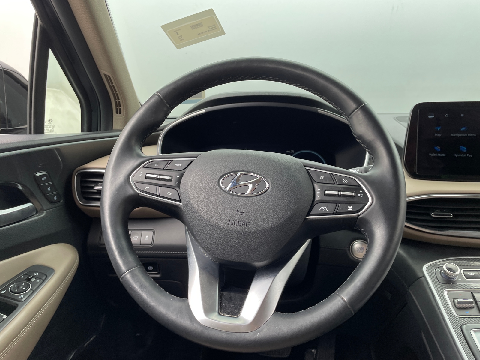 Thumbnail: 2022 Hyundai Santa Fe - 4
