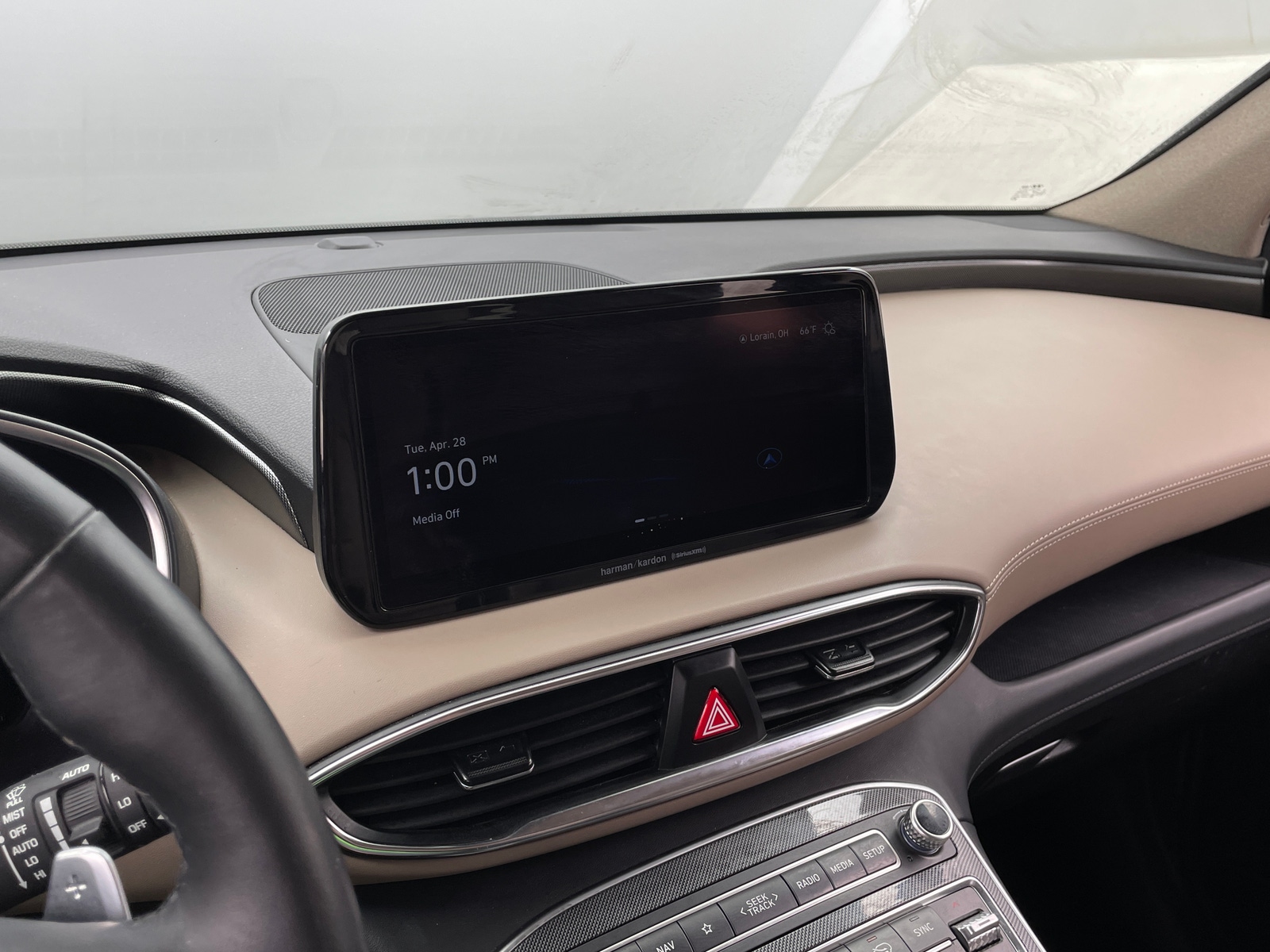 Thumbnail: 2022 Hyundai Santa Fe - 3