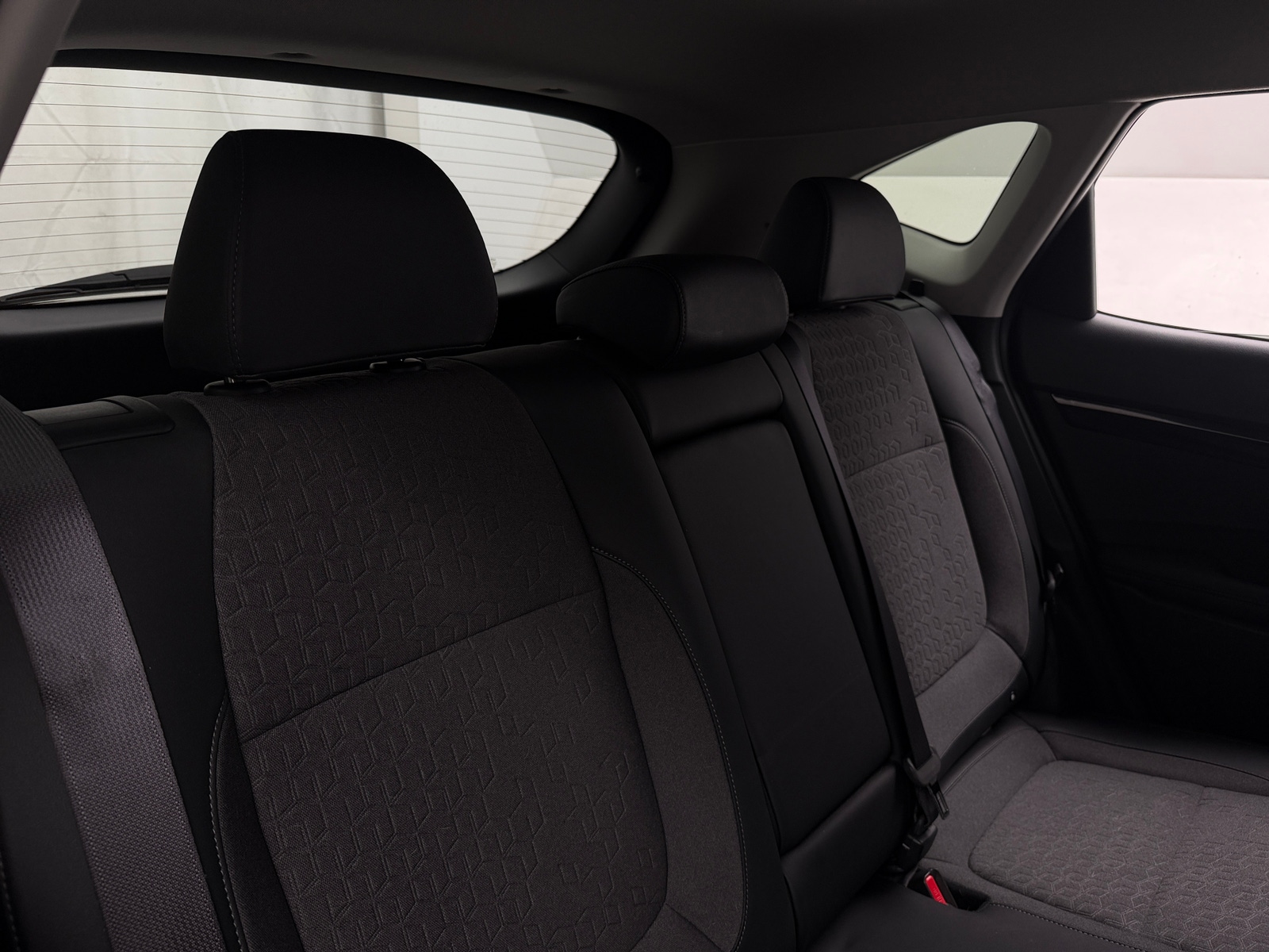 Thumbnail: 2024 Kia Seltos - 6