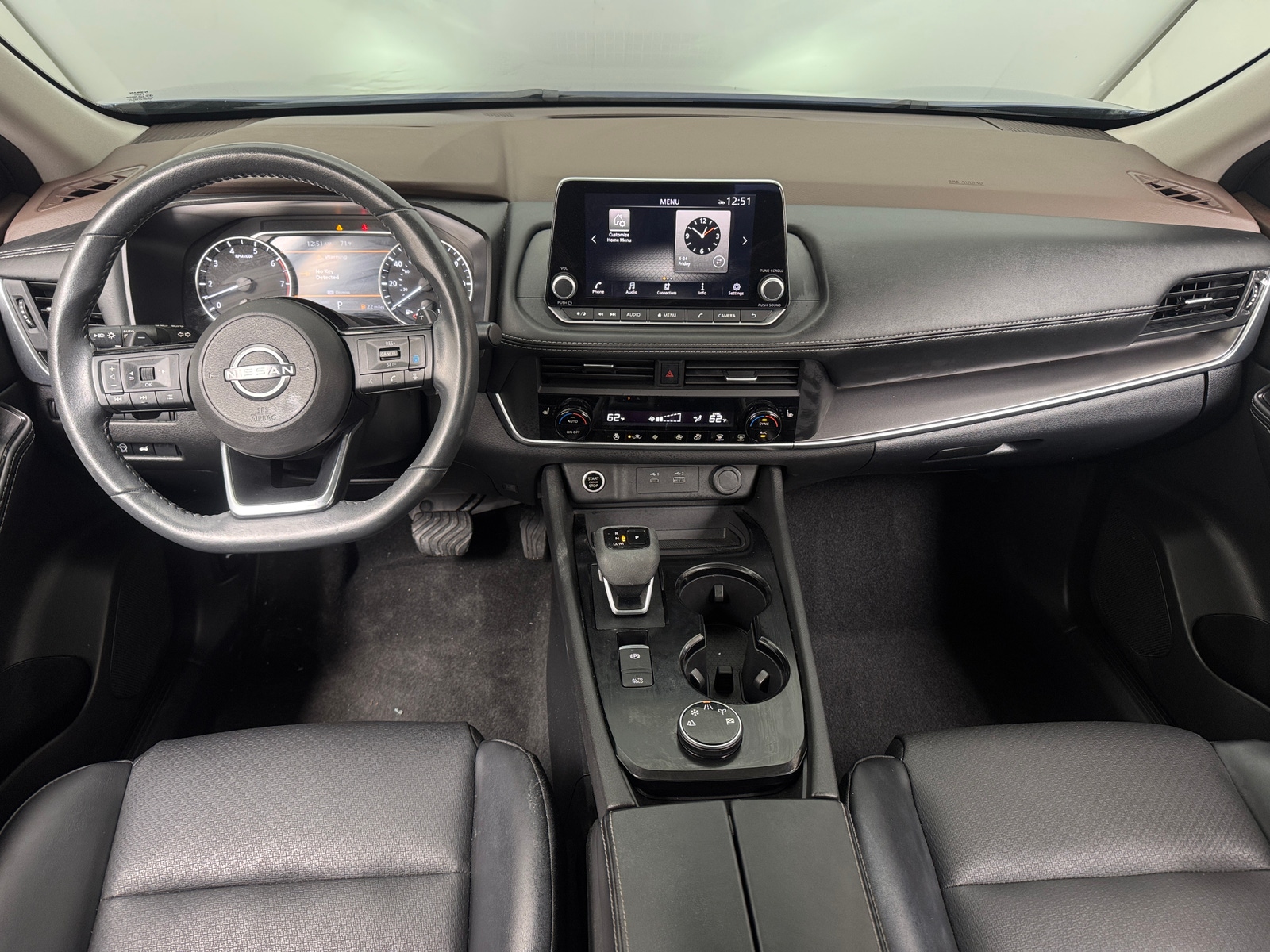 Thumbnail: 2023 Nissan Rogue - 3