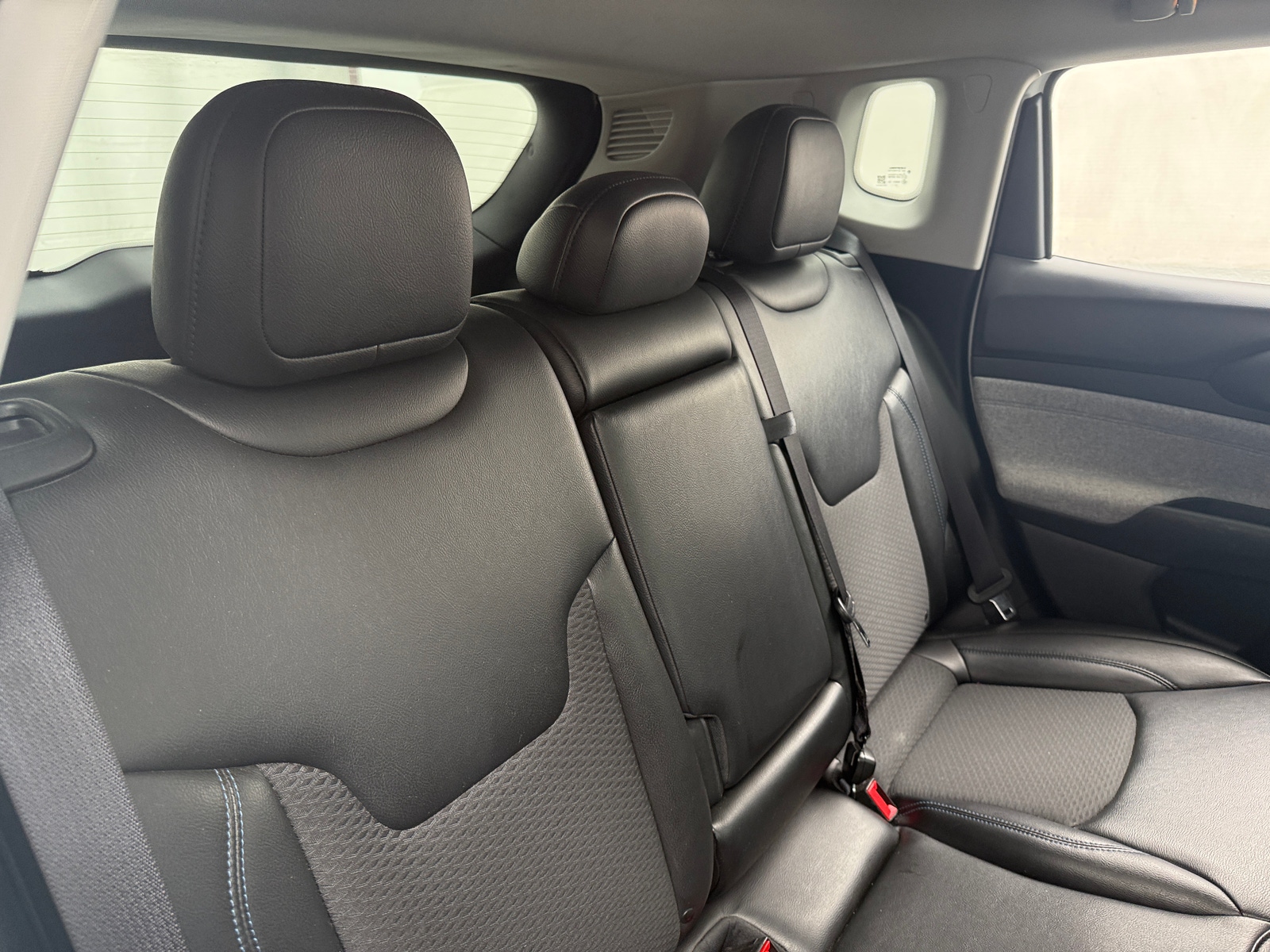 Thumbnail: 2022 Jeep Compass - 6