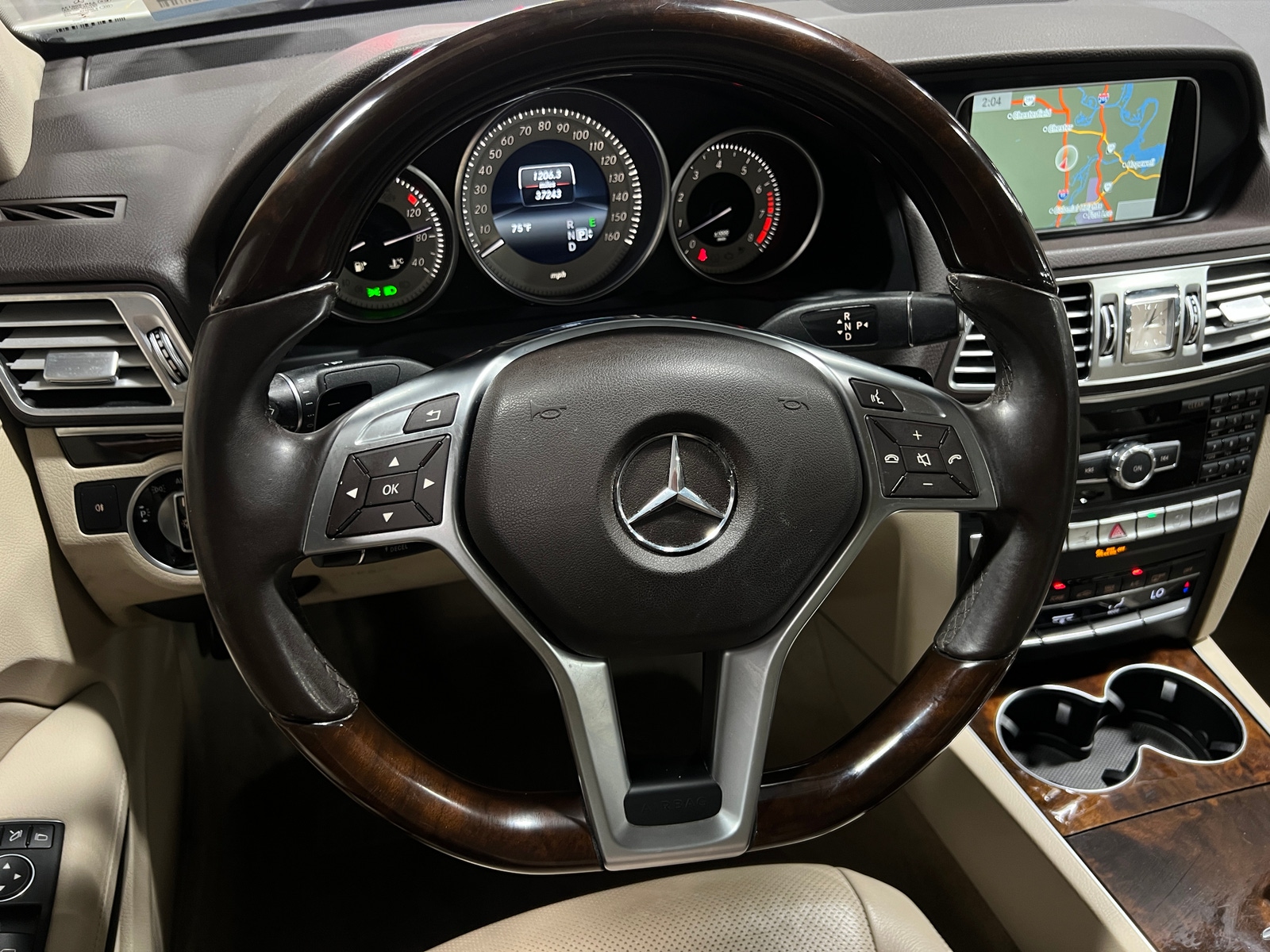 Thumbnail: 2015 Mercedes-Benz E-Class - 4