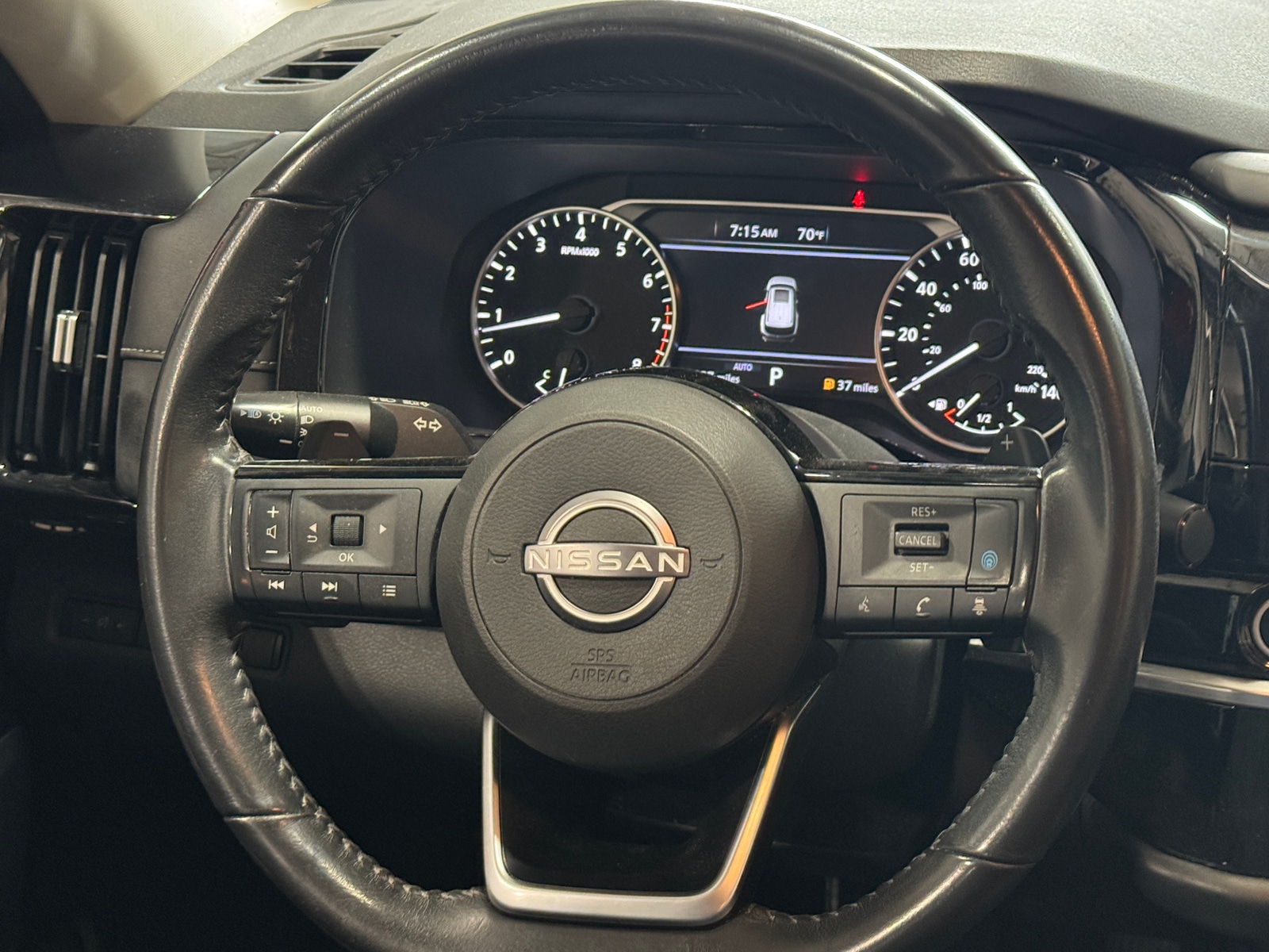 Thumbnail: 2022 Nissan Pathfinder - 5