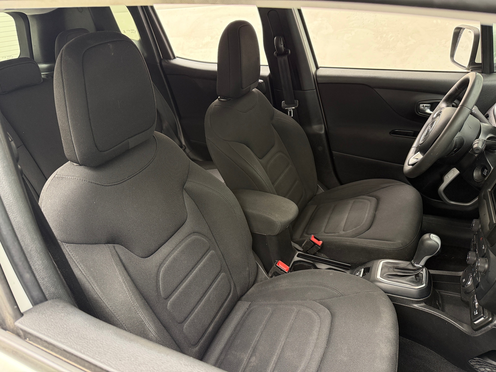Thumbnail: 2018 Jeep Renegade - 2