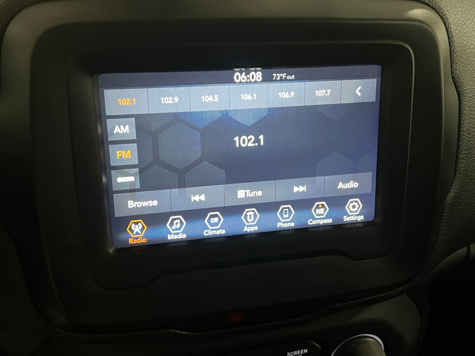 Thumbnail: 2018 Jeep Renegade - 4